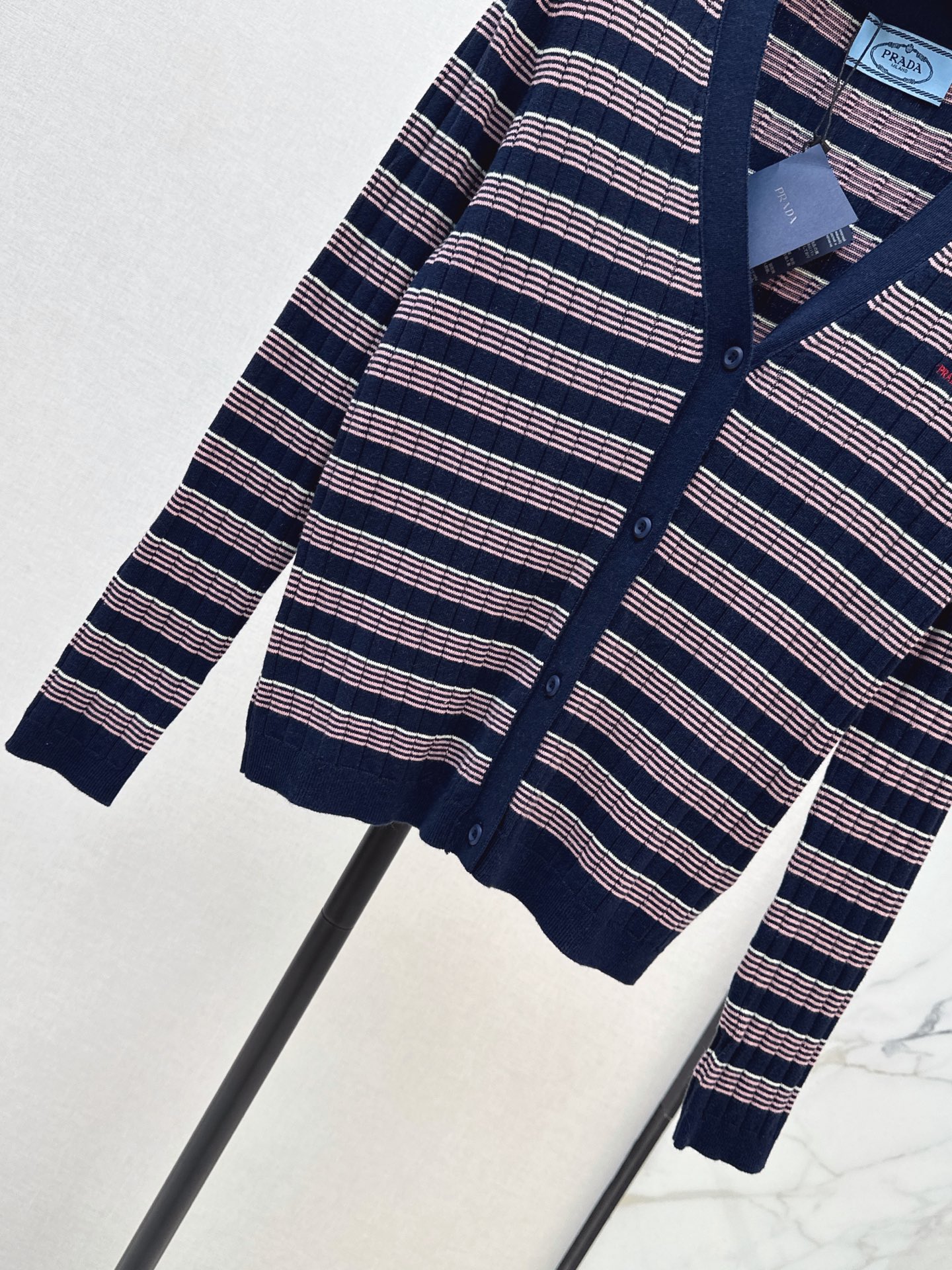 Pra 26fw stripe knit cardigan