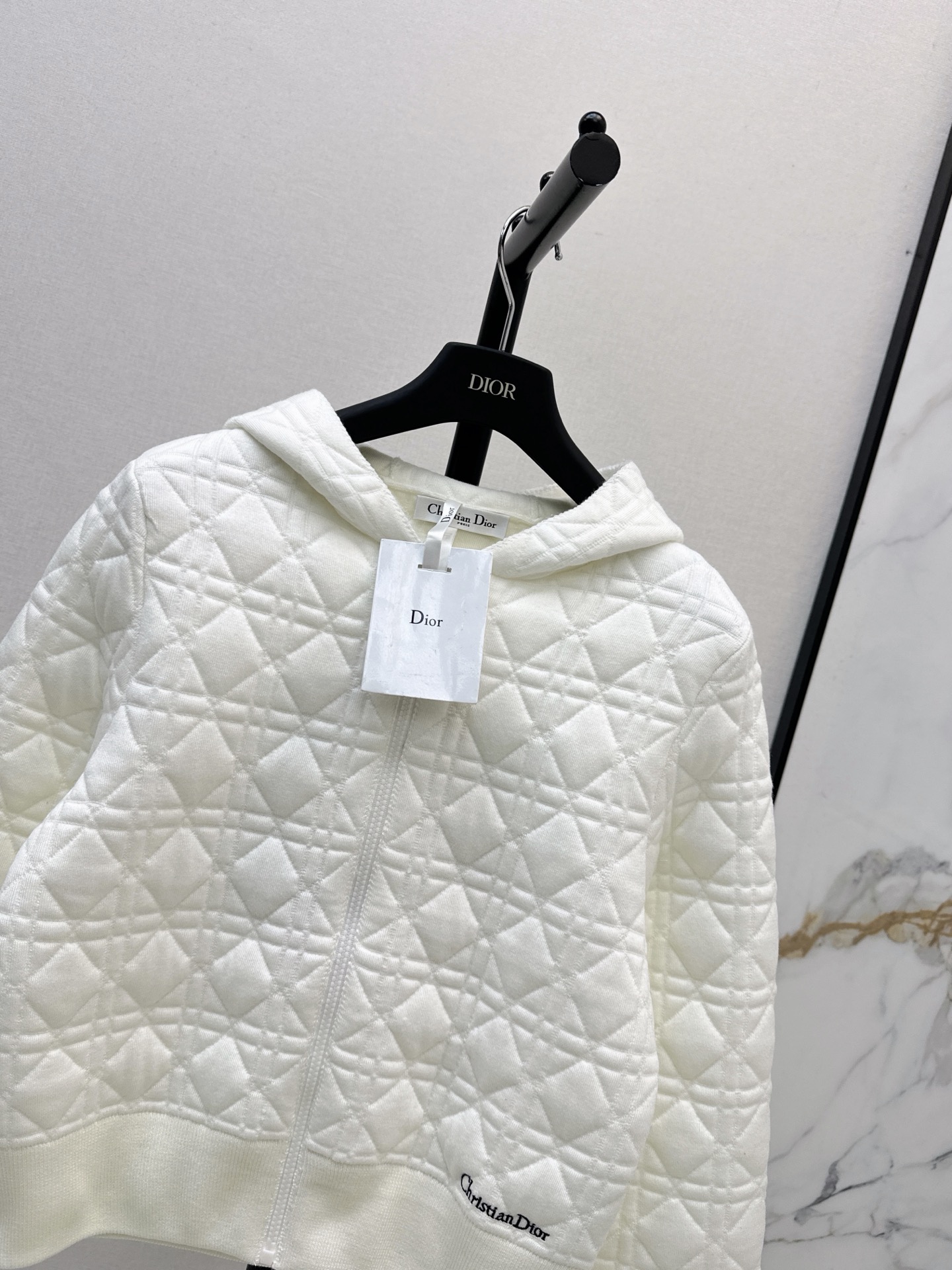 CD 26fw embroidery hooded jacket