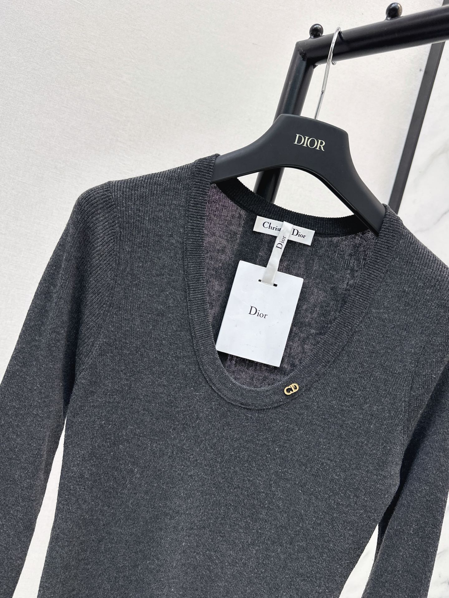 CD 26fw U-neck knit basic tee