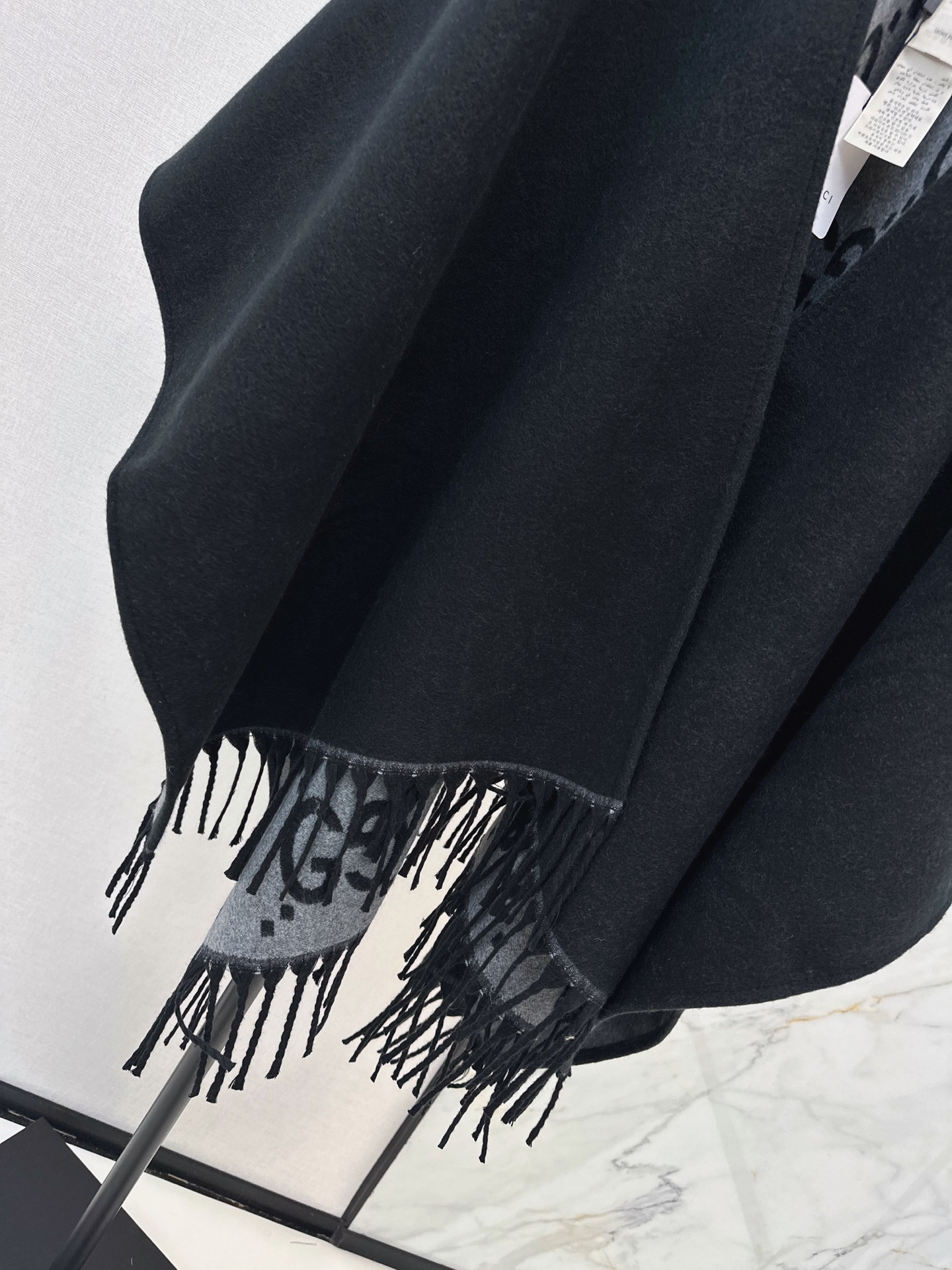 Guc 26fw wool shawls cape