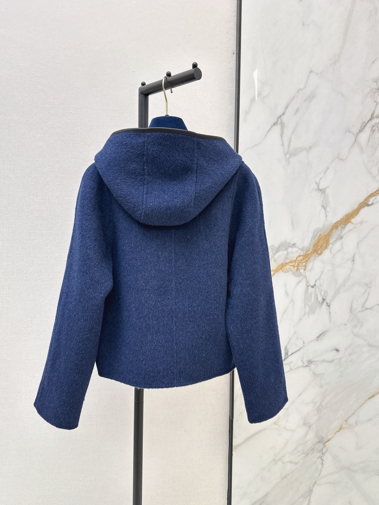 Loui 26fw woolen hooded jacket