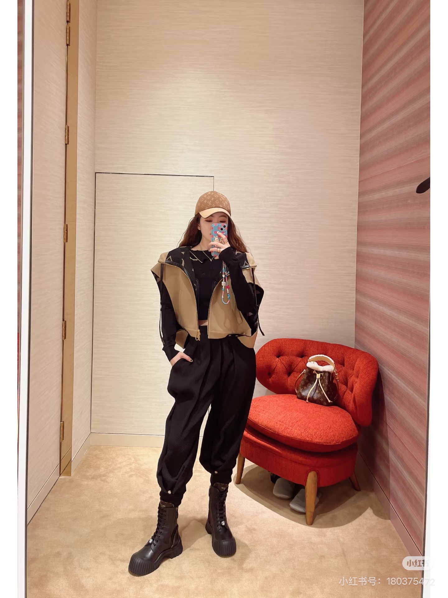 Loui 26ss hooded cape vest jacket