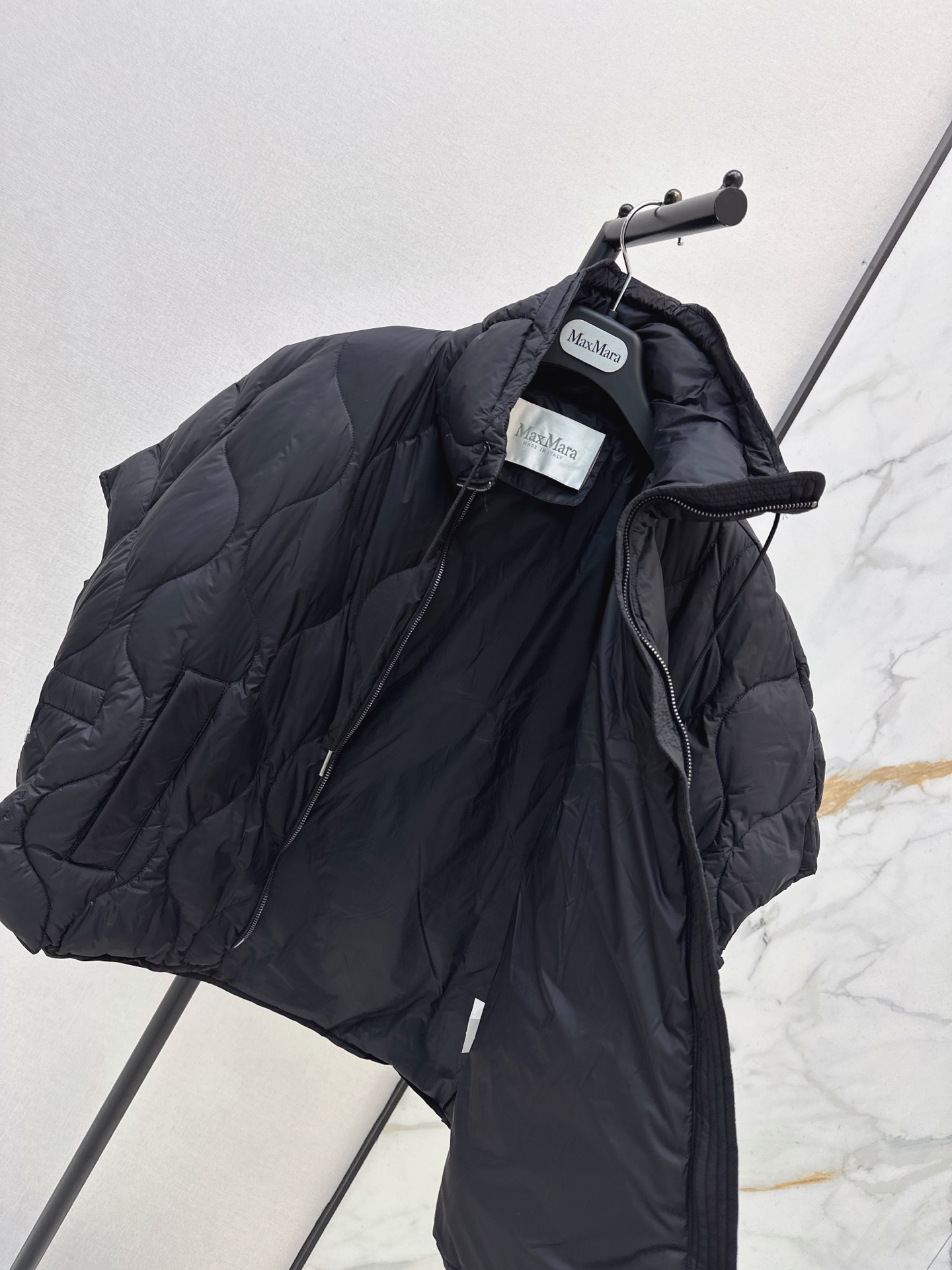 Max 26fw down vest jacket