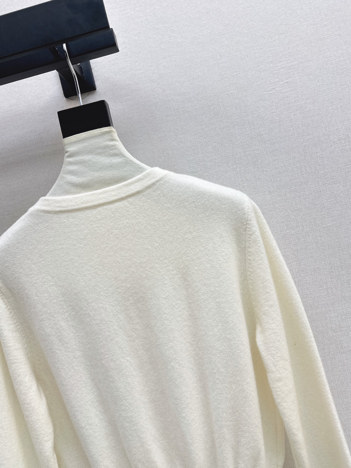 Chan 26fw 3d bow sweater