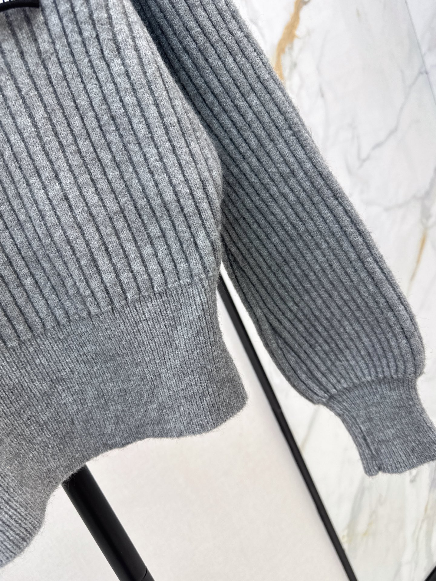 Miu 26fw 2in1 knit sweater