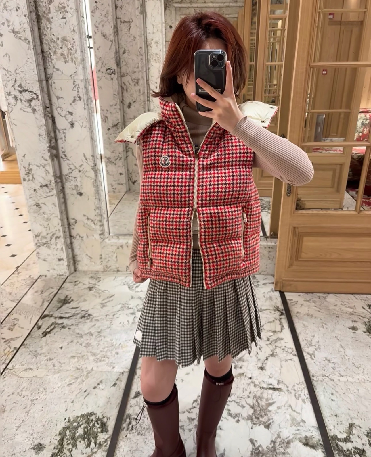 Monc 26fw houdstooth down vest