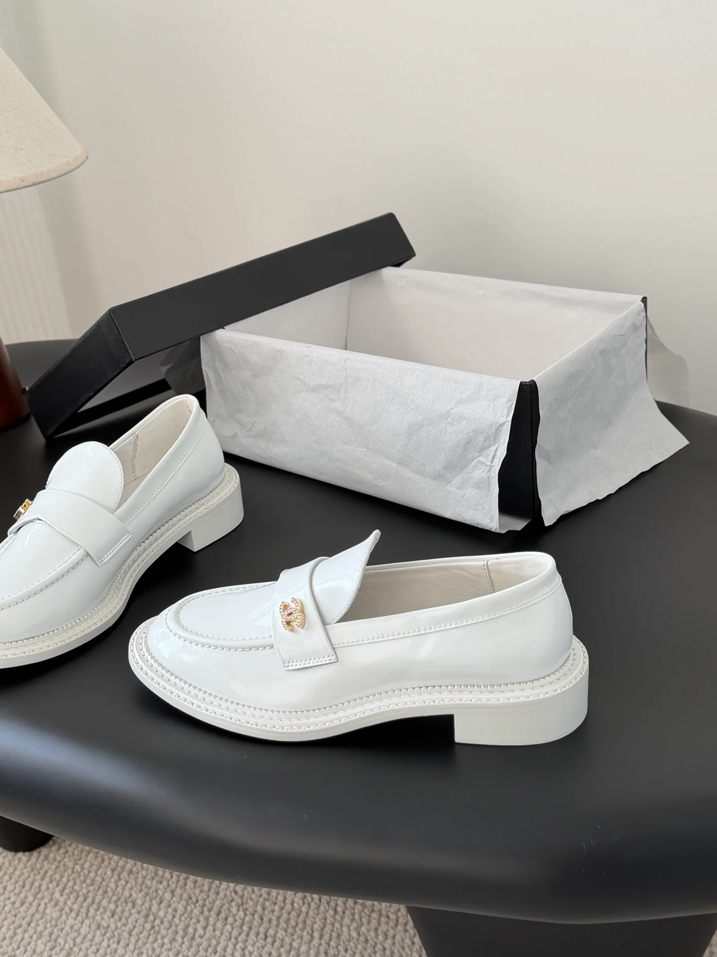 Chan 26C loafers shoes