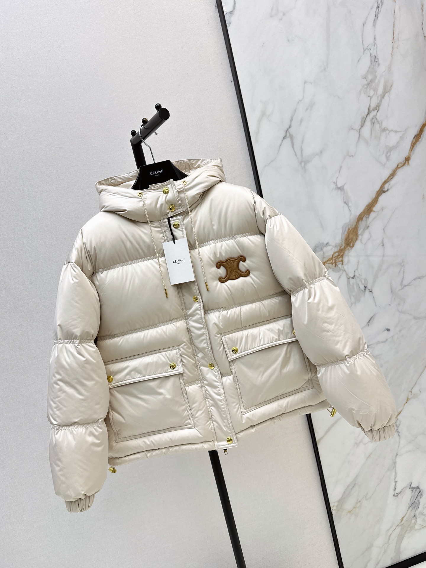 Celi 26fw hooded down jacket