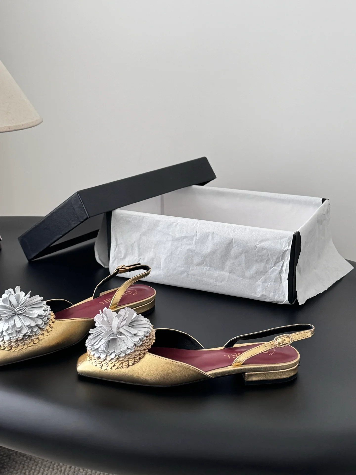 Chan 26ss slingback flats