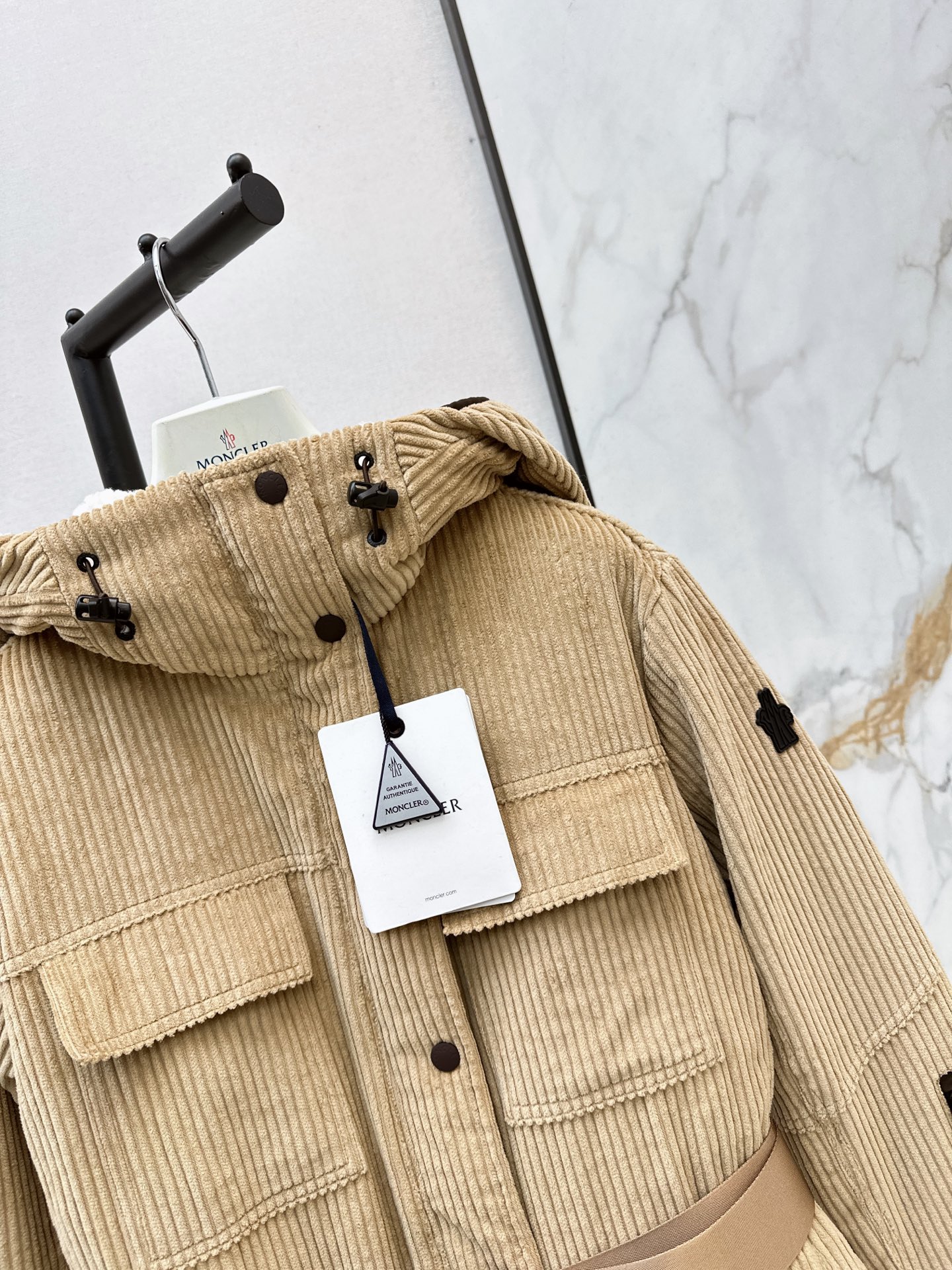 Monc 26fw coduroy hooded down jacket