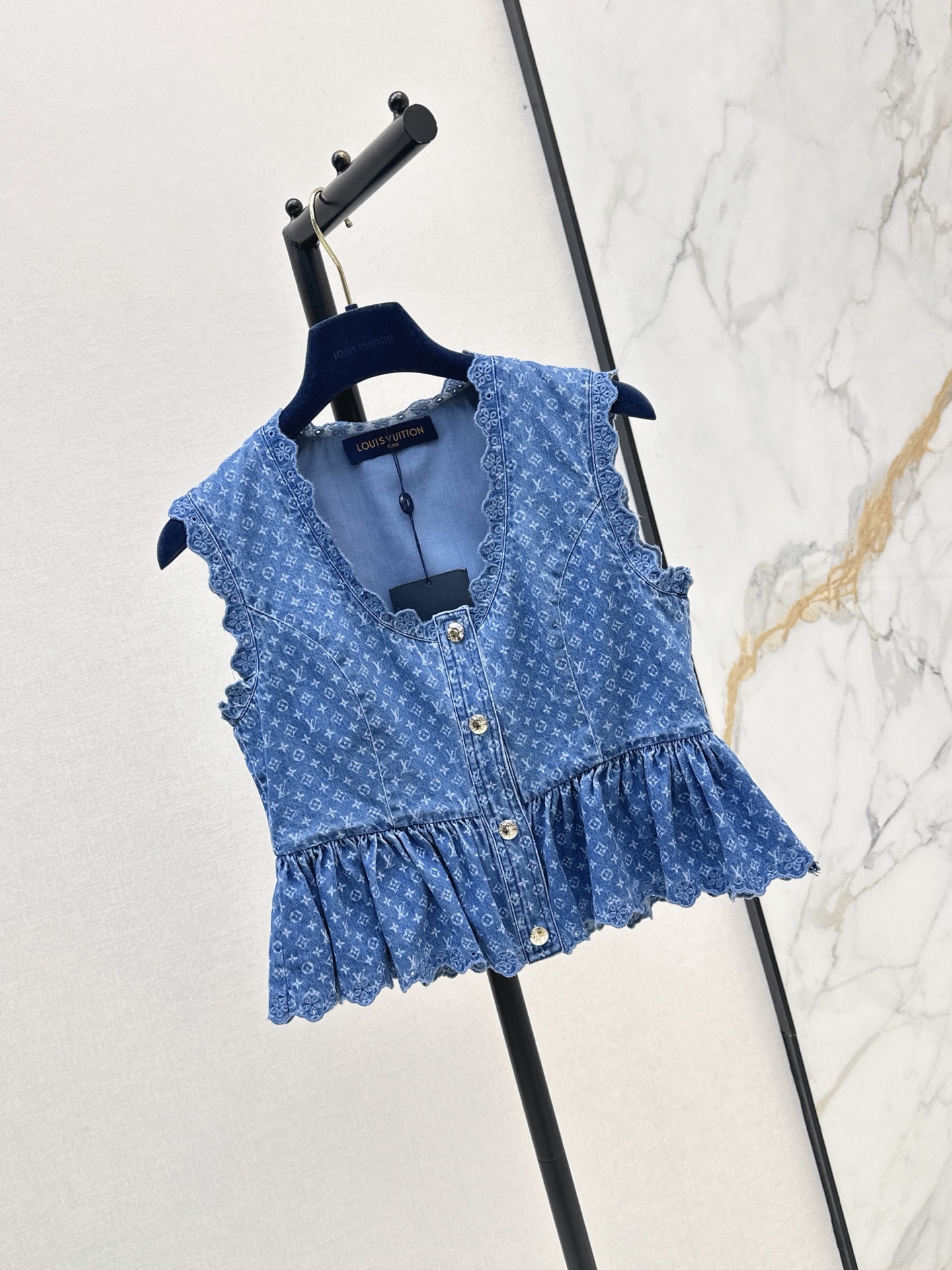 Loui 26ss sleeveless denim top
