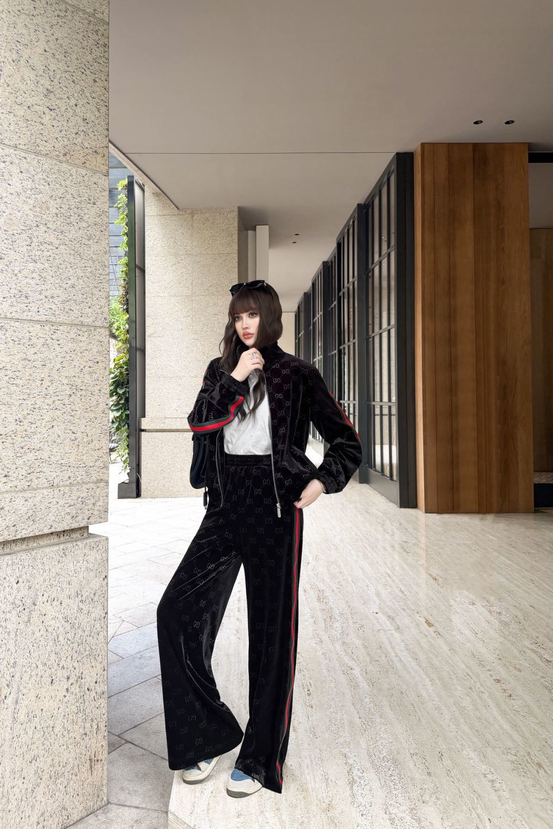 Guc 26fw velvet jacket straight-leg pants sets
