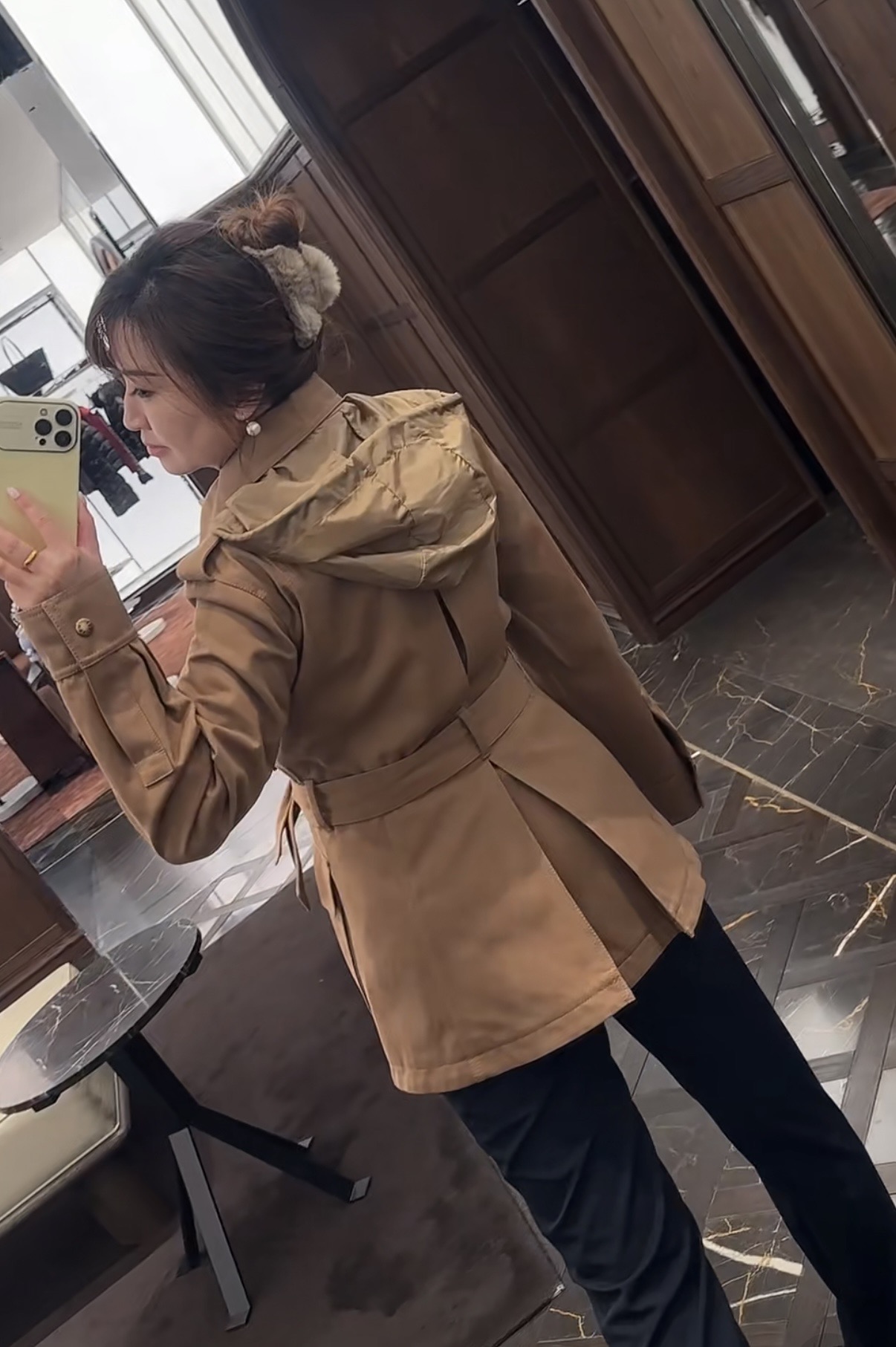 Monc 26fw hooded belted trench coats