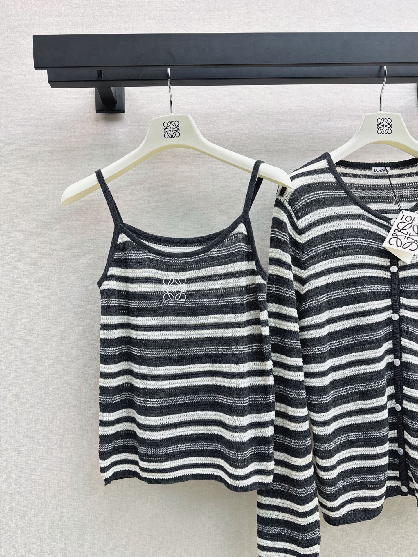 Loe 26fw knit vest cardigan sets