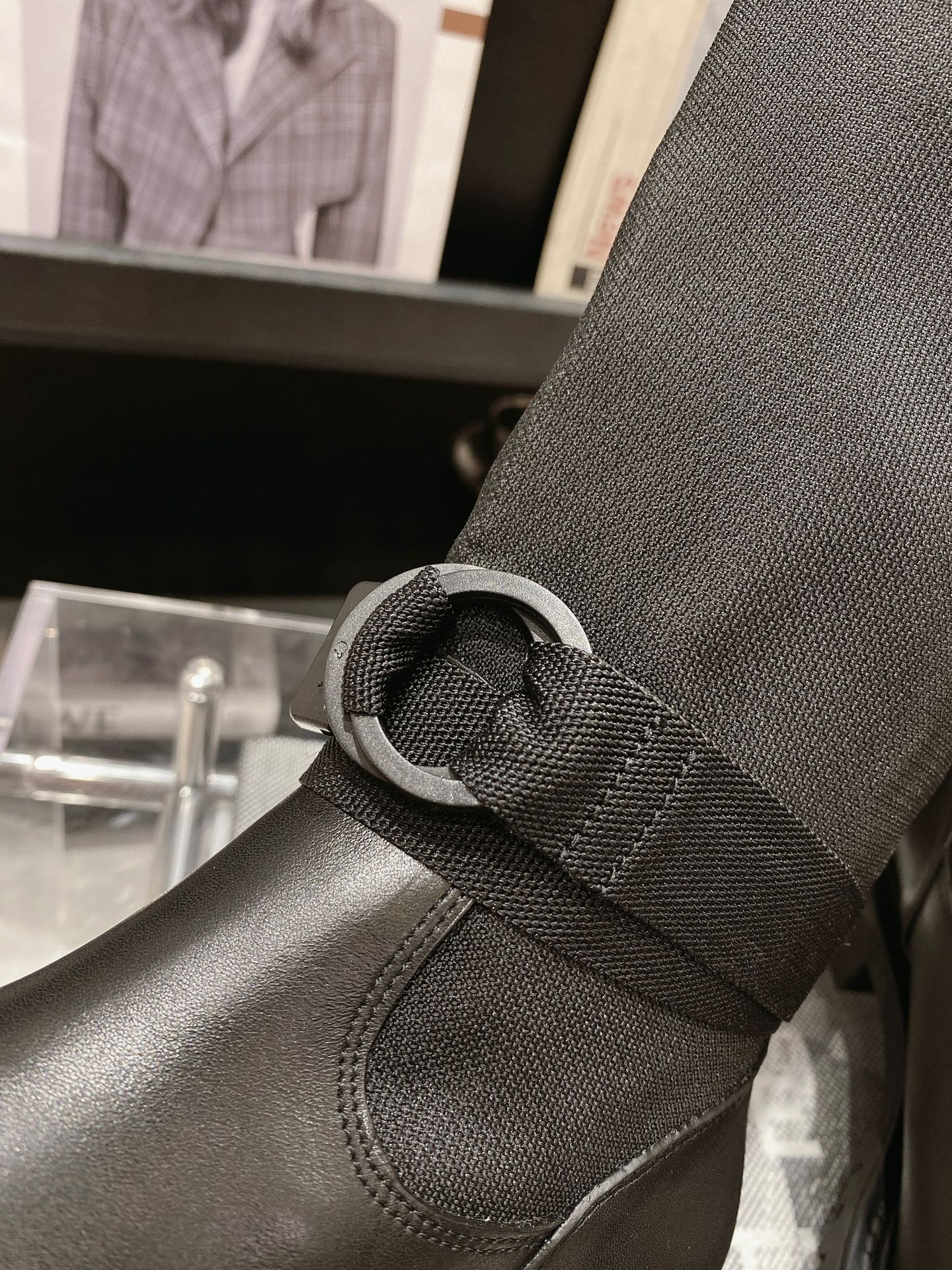 CD 25fw half boots