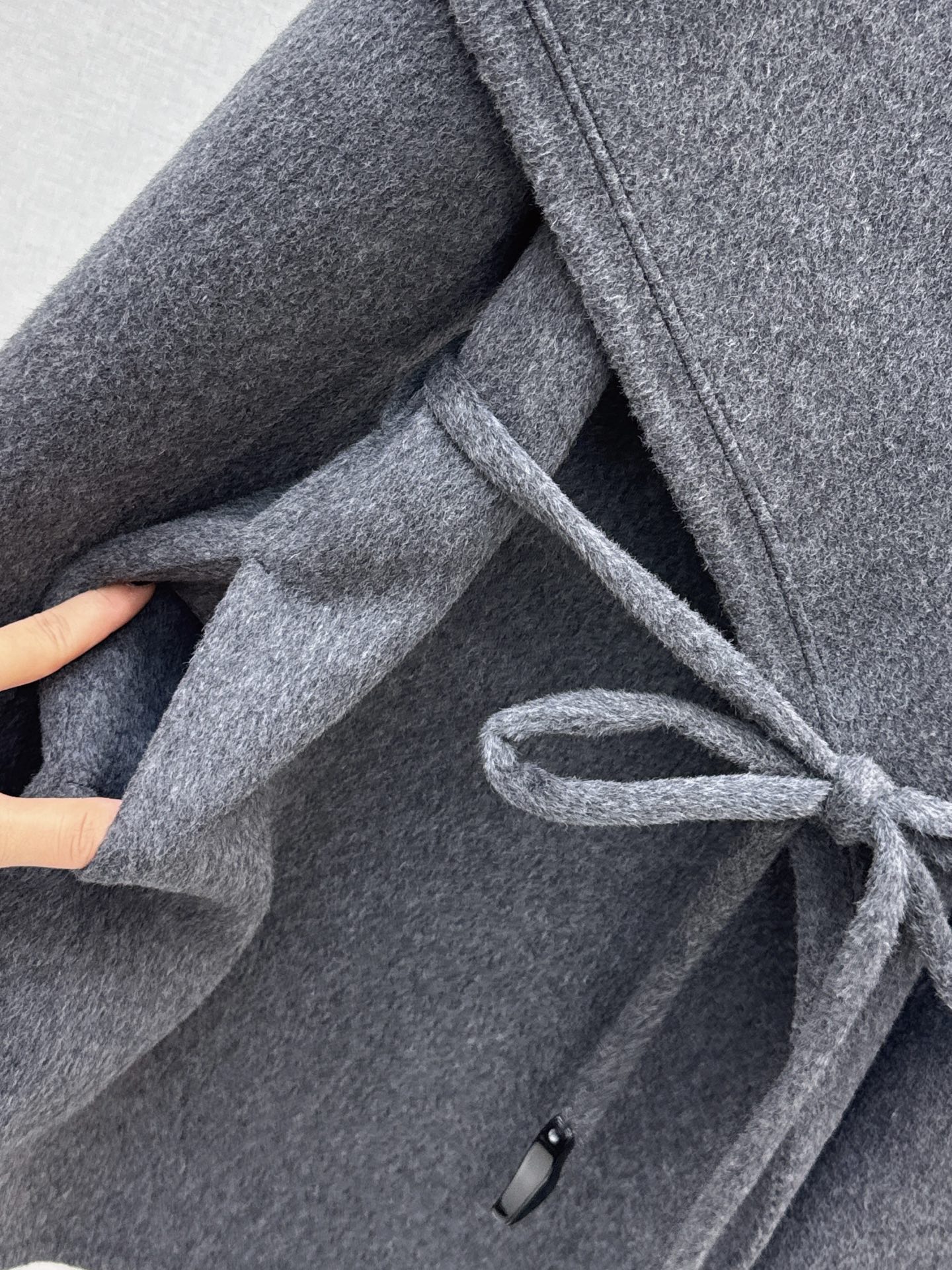 Max 26fw belted woolen overcoats