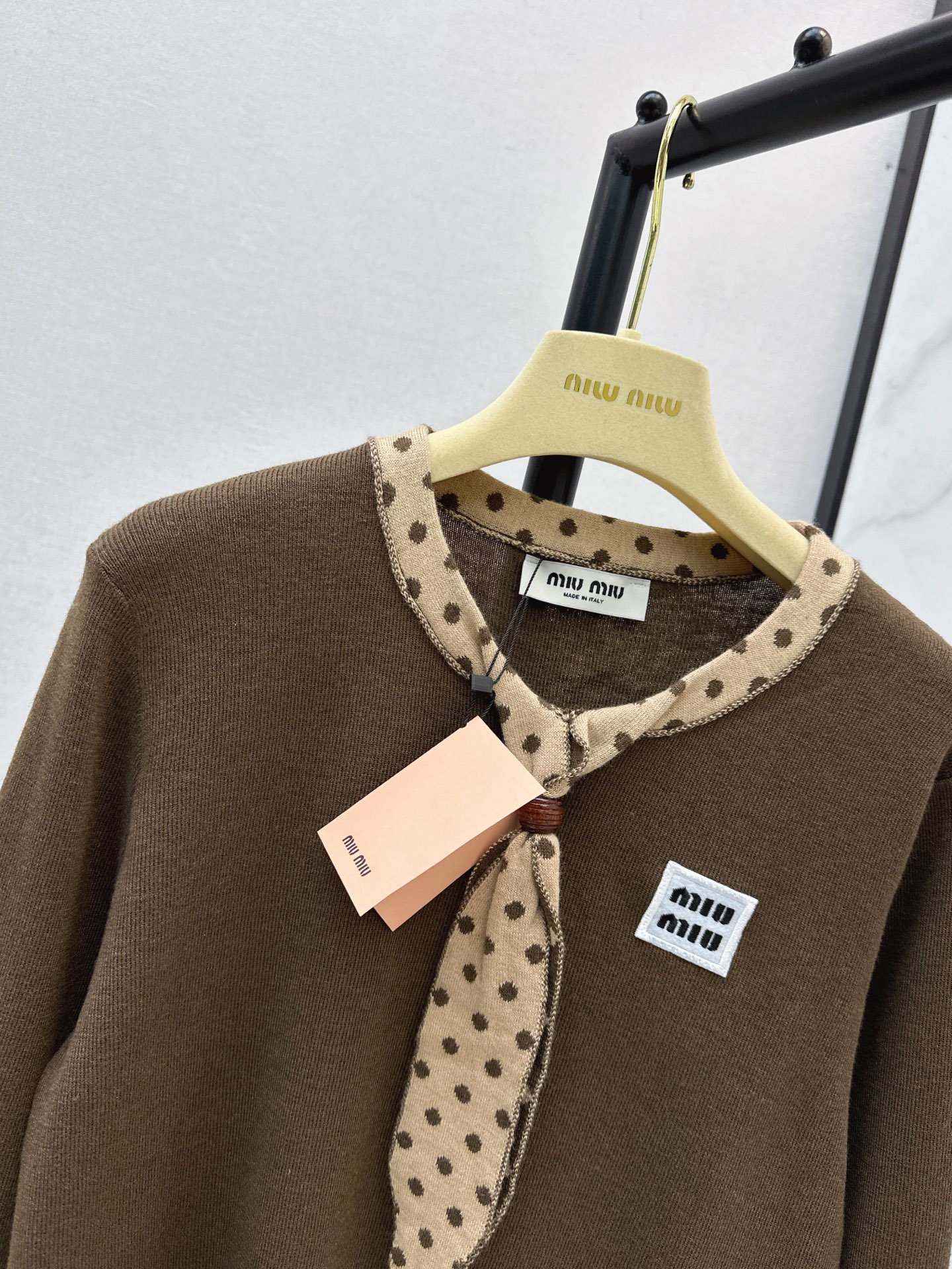Miu 26fw bow tie knit sweater