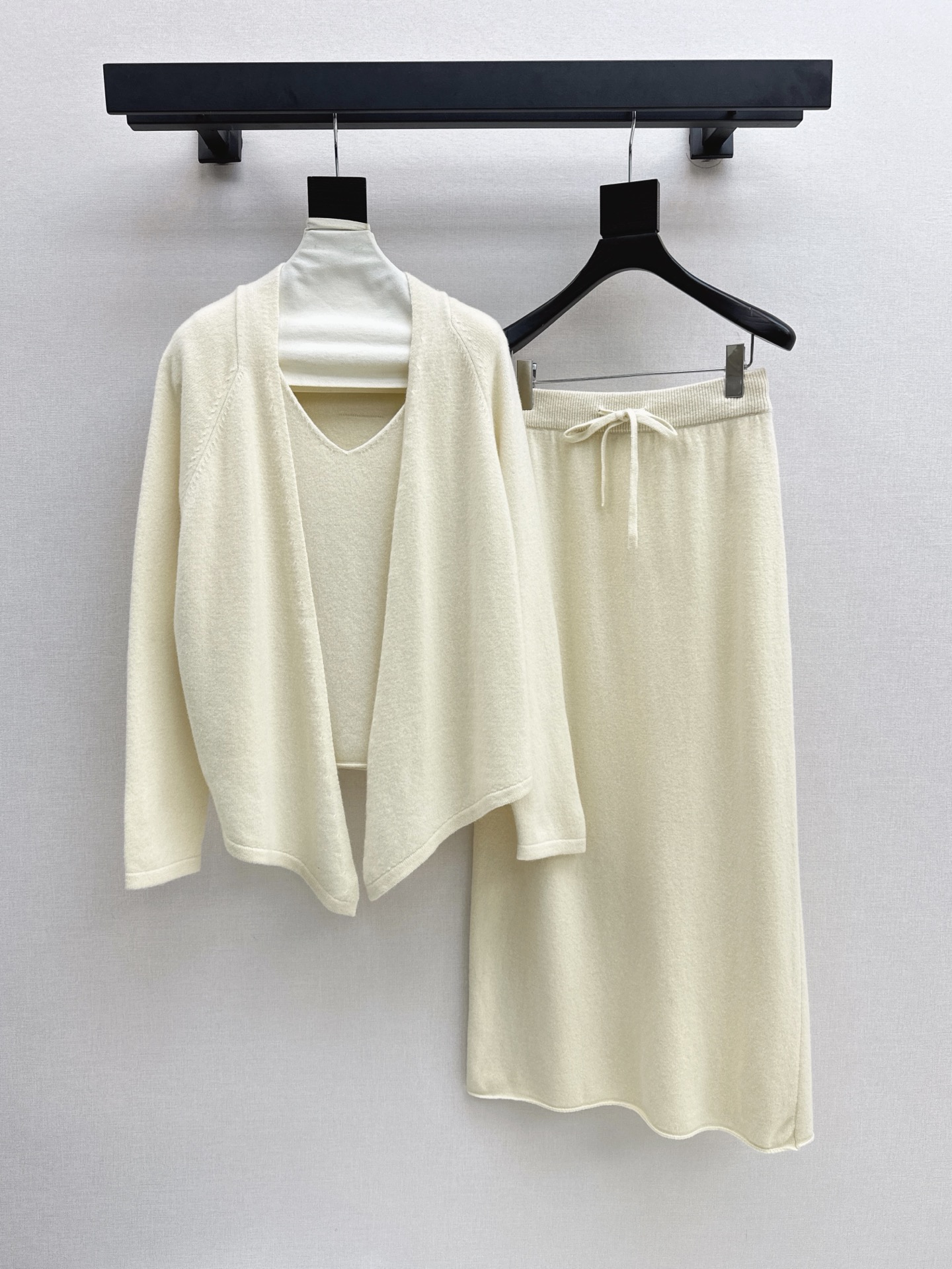 Max 26fw wool knit vest cardigan skirt sets