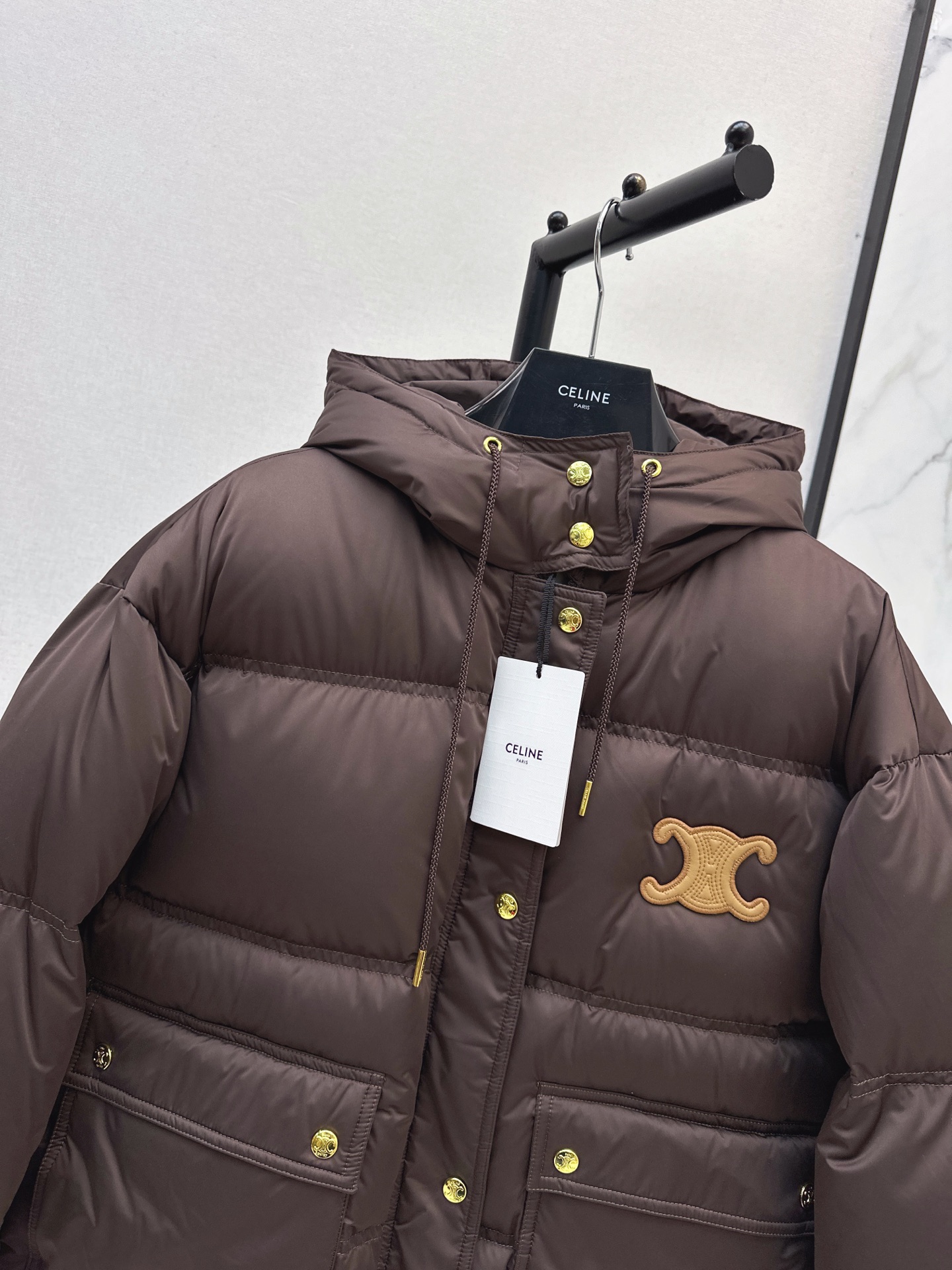 Celi 26fw hooded down jacket