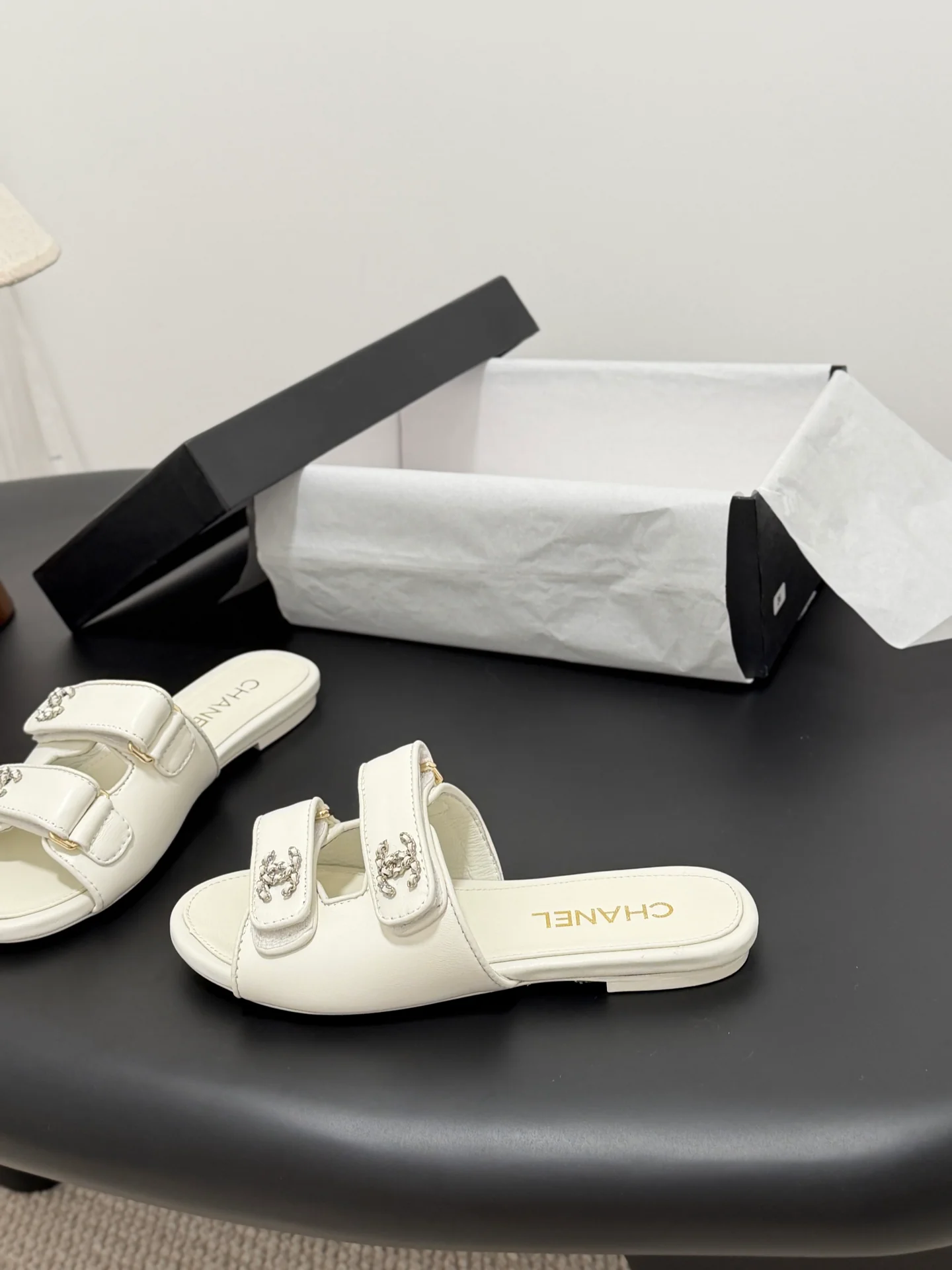 Chan 26ss slippers