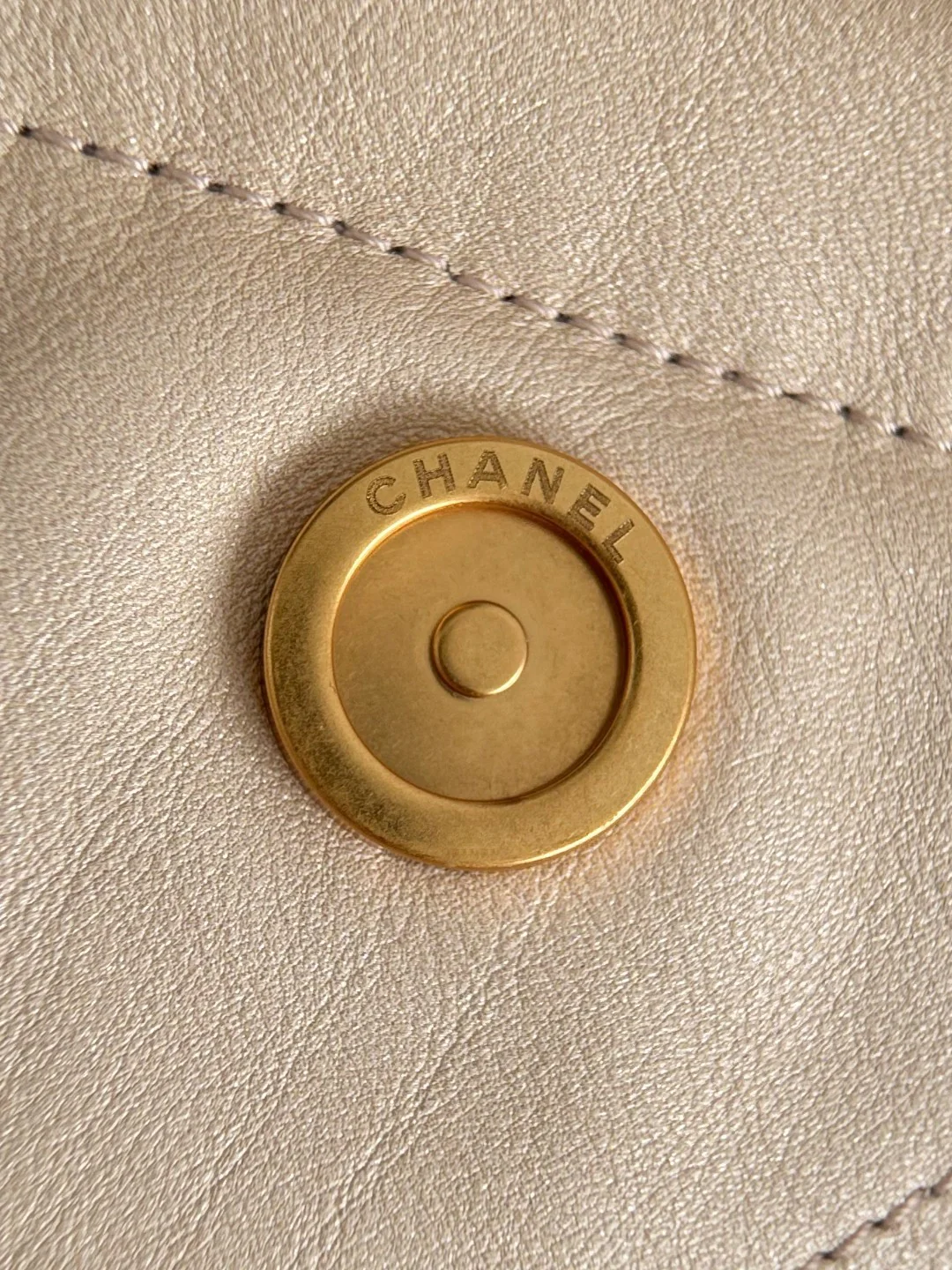 Chan 22 bag handbag
