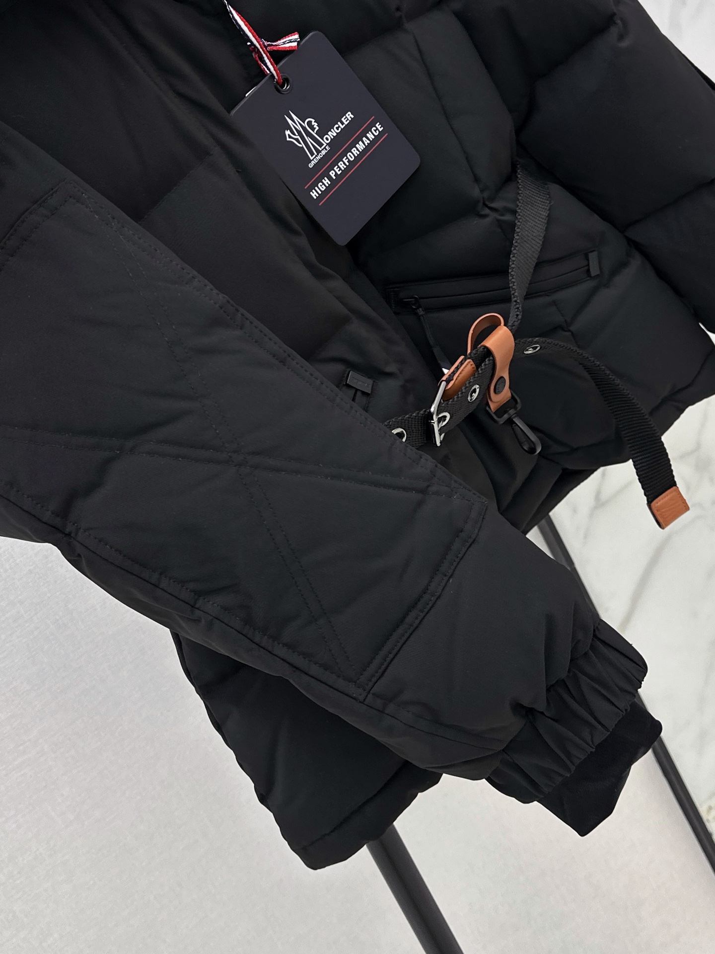 Monc 26fw down ski jacket