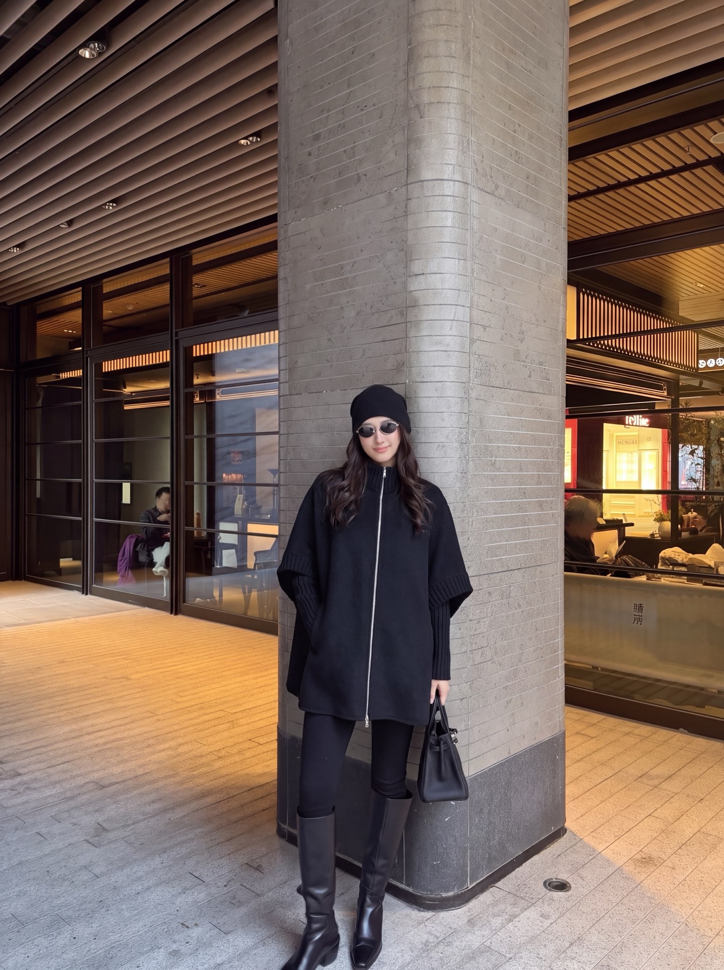 Max 26fw wool cape jacket