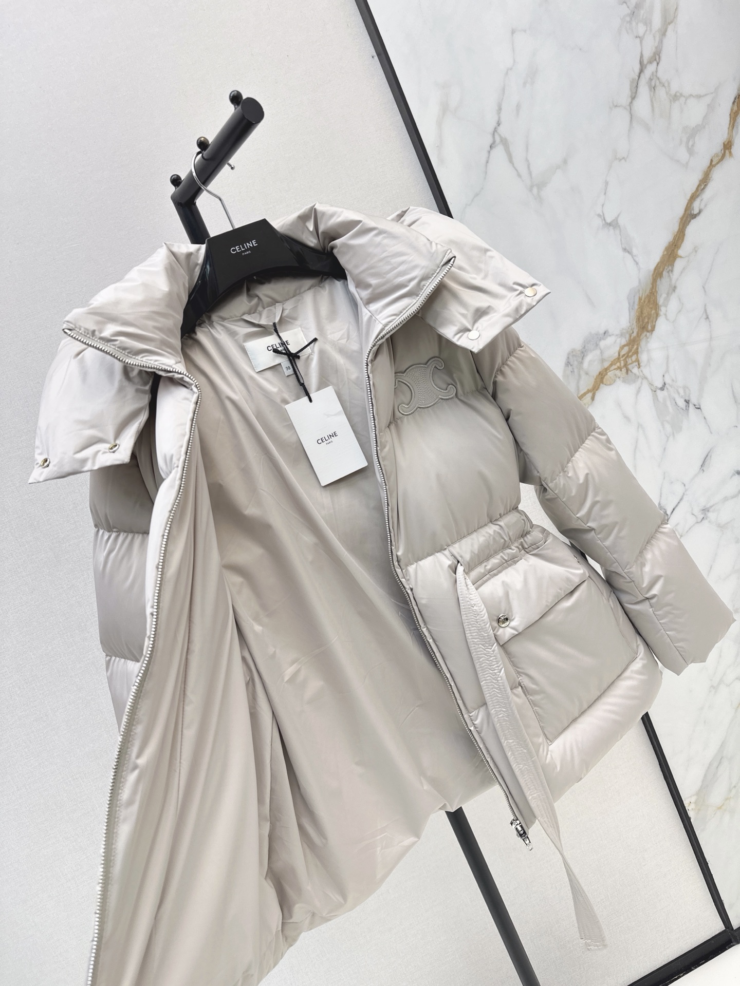 Celi 26fw hooded belted down jacket