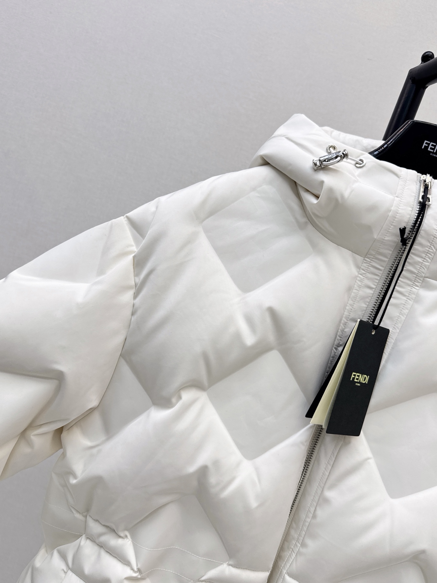 Fen 26fw hooded down jacket