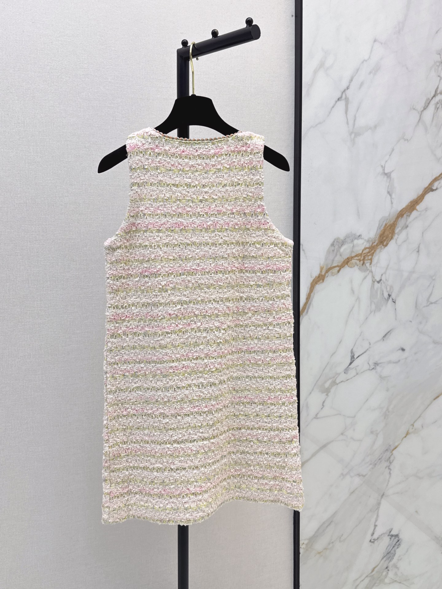 Chan 26fw U-neck sleeveless dress
