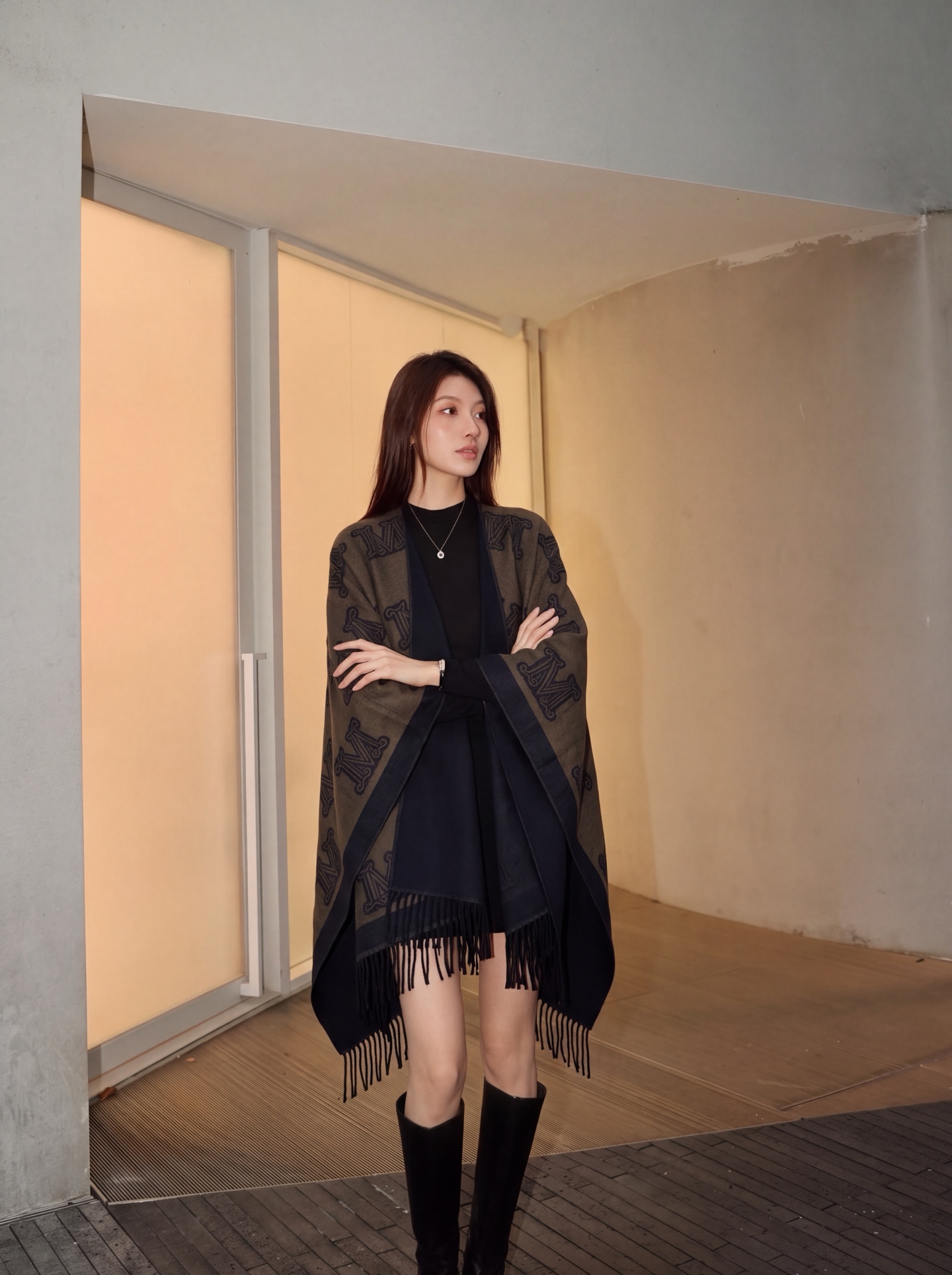Max 26fw wool shawls