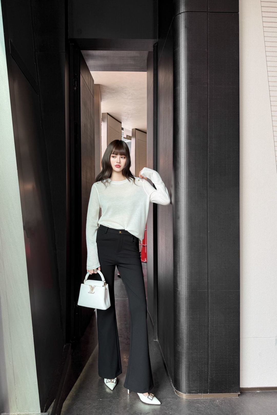 Loui 26fw basic tee