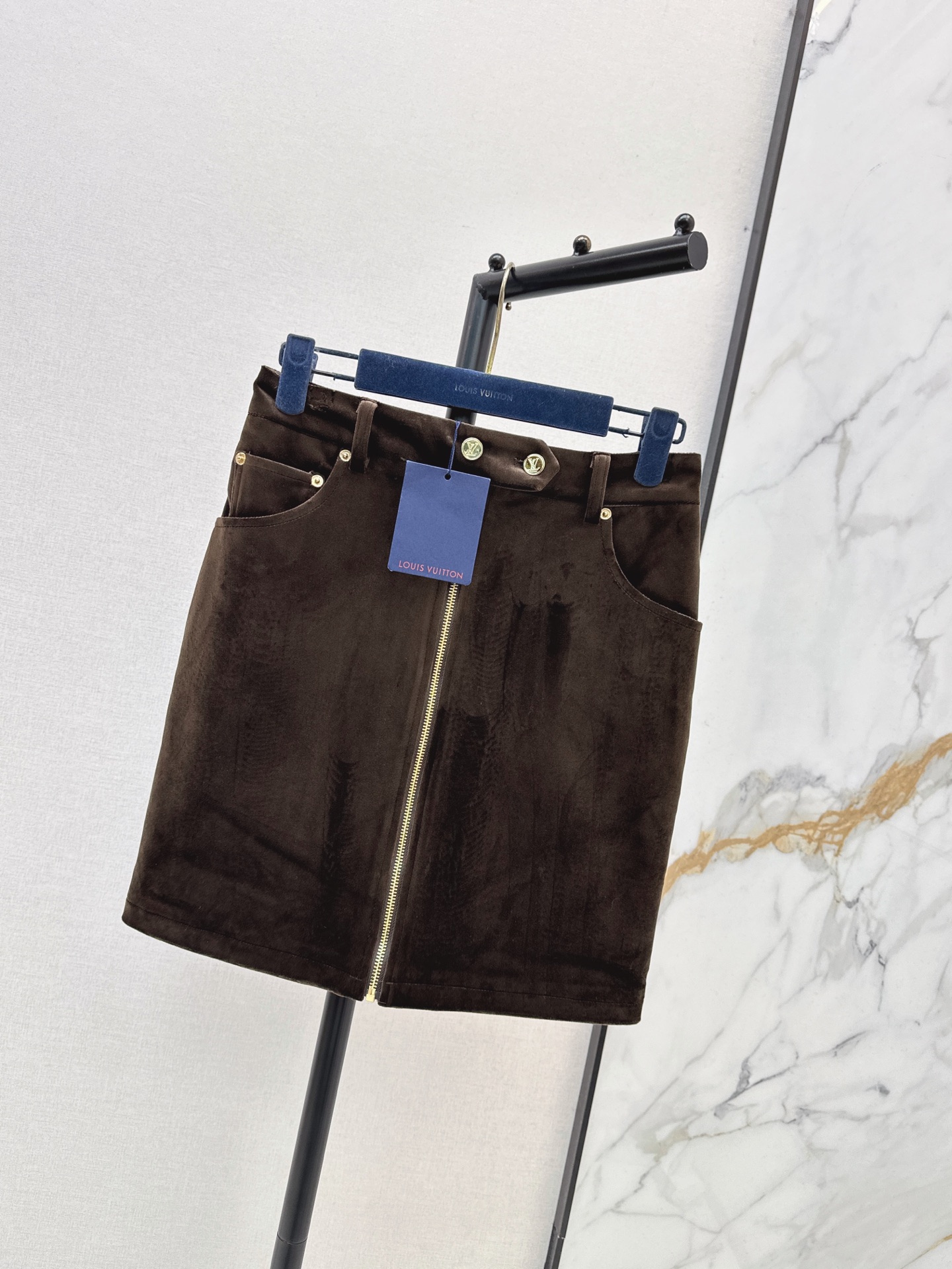 Loui 26fw zip-up skirt