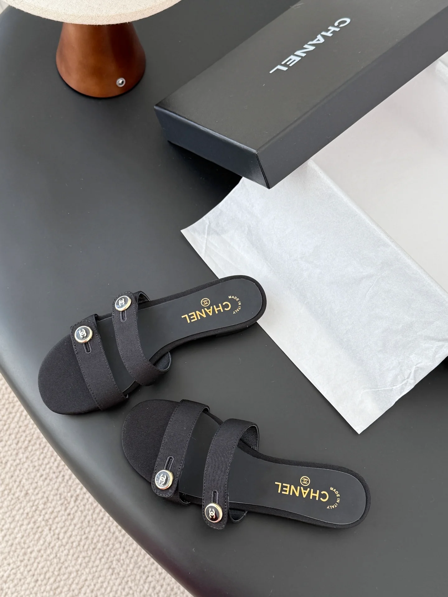Chan 26ss sandals