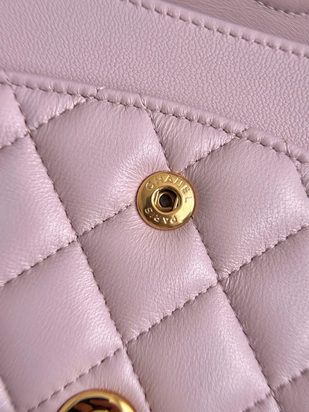Chan cf25 chain shoulder bag