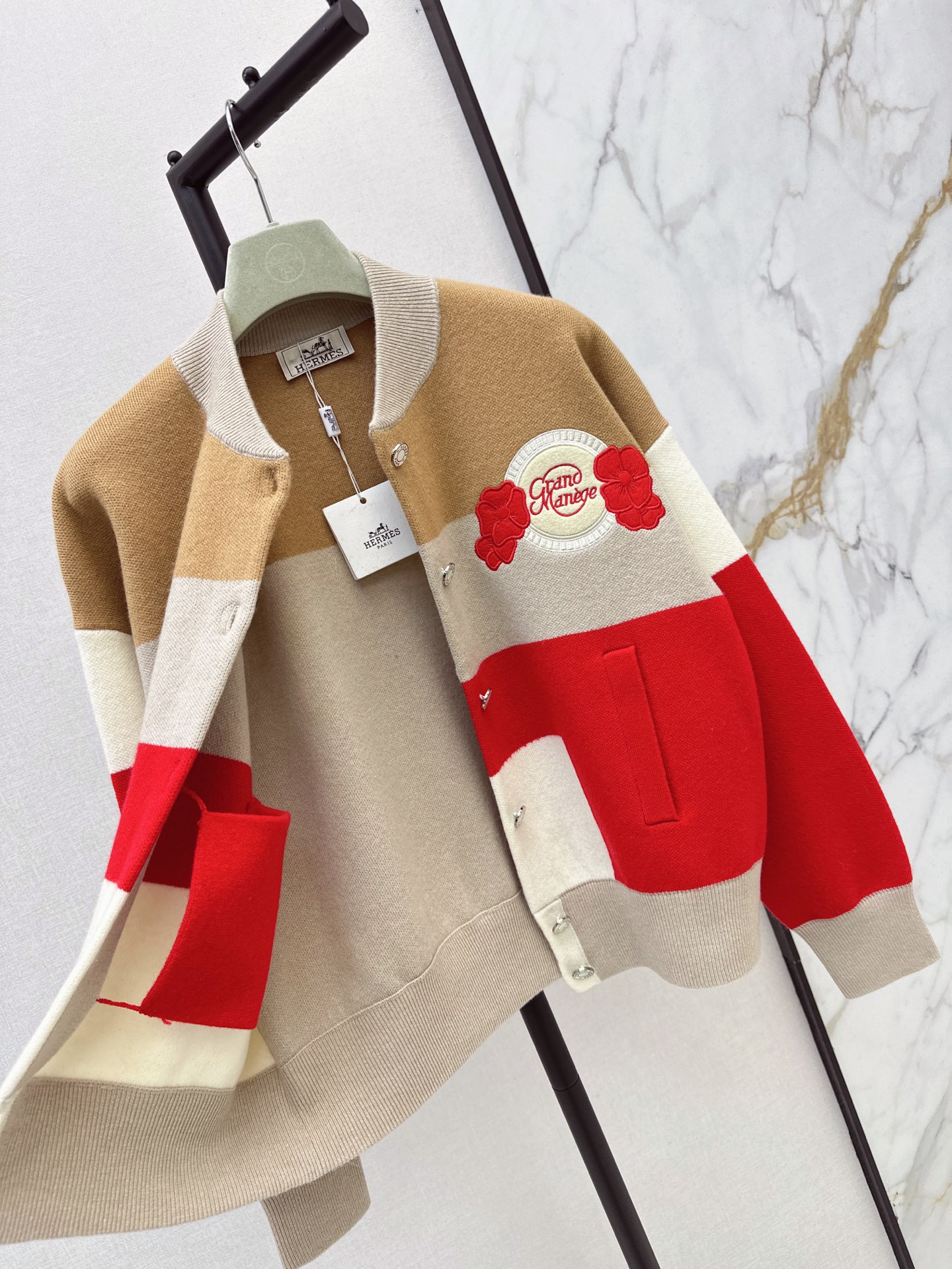Her 26fw knit jacket