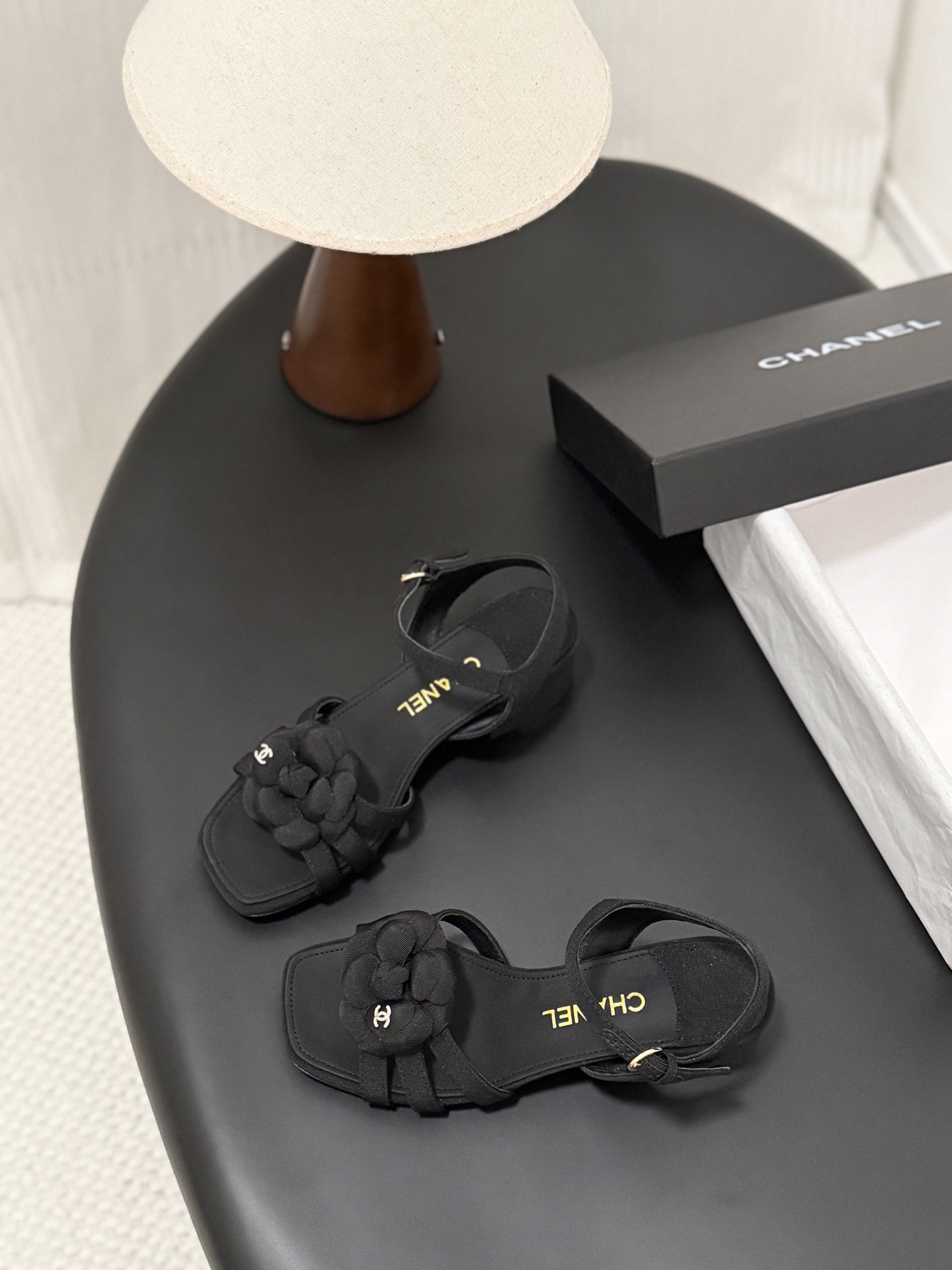 Chan 26P camellia strap sandals