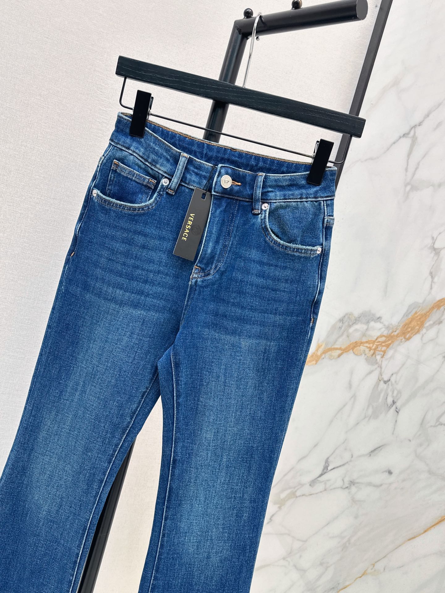 Monc 26fw slim-fit jeans