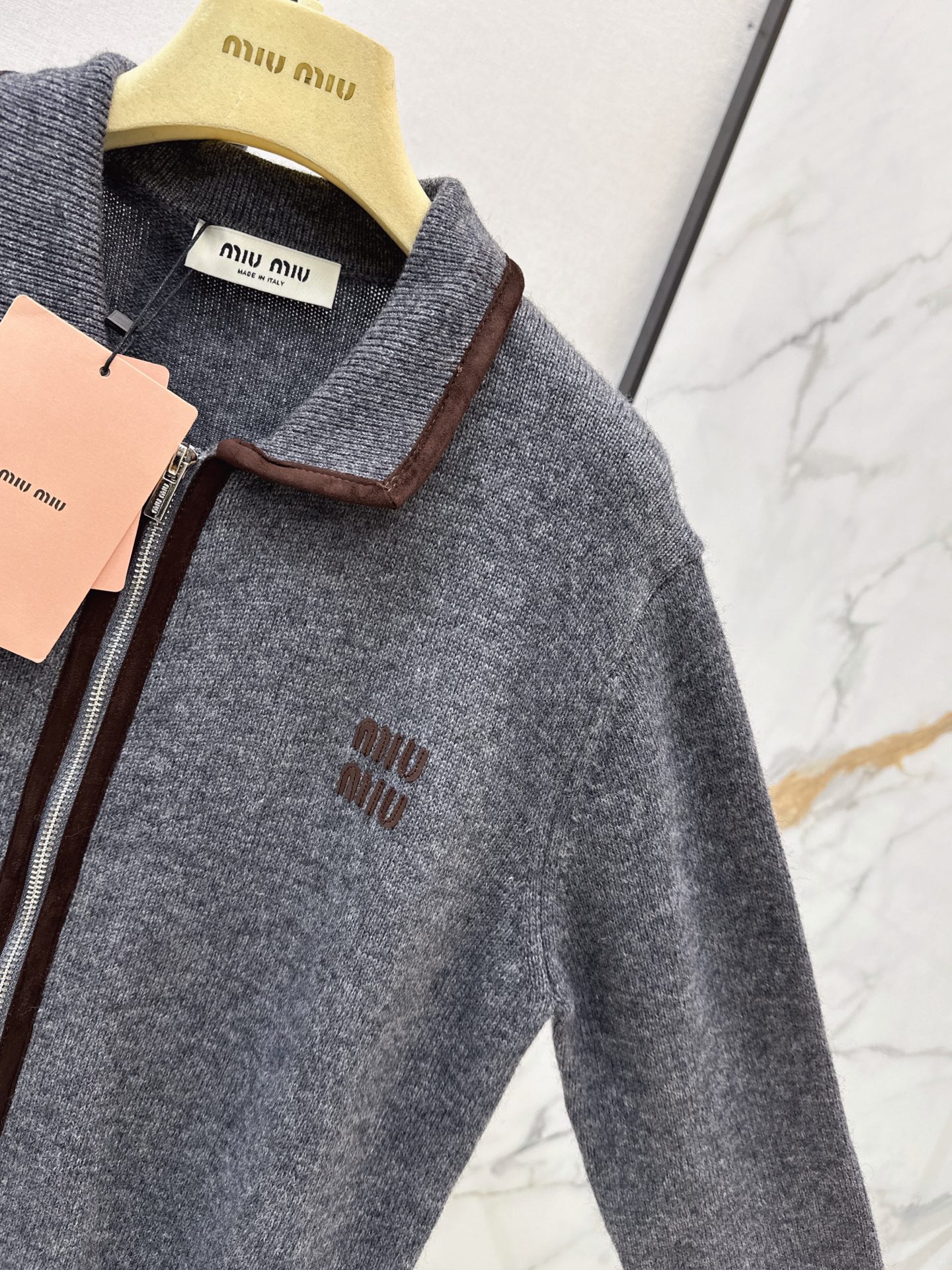 Miu 26fw zipper cardigan