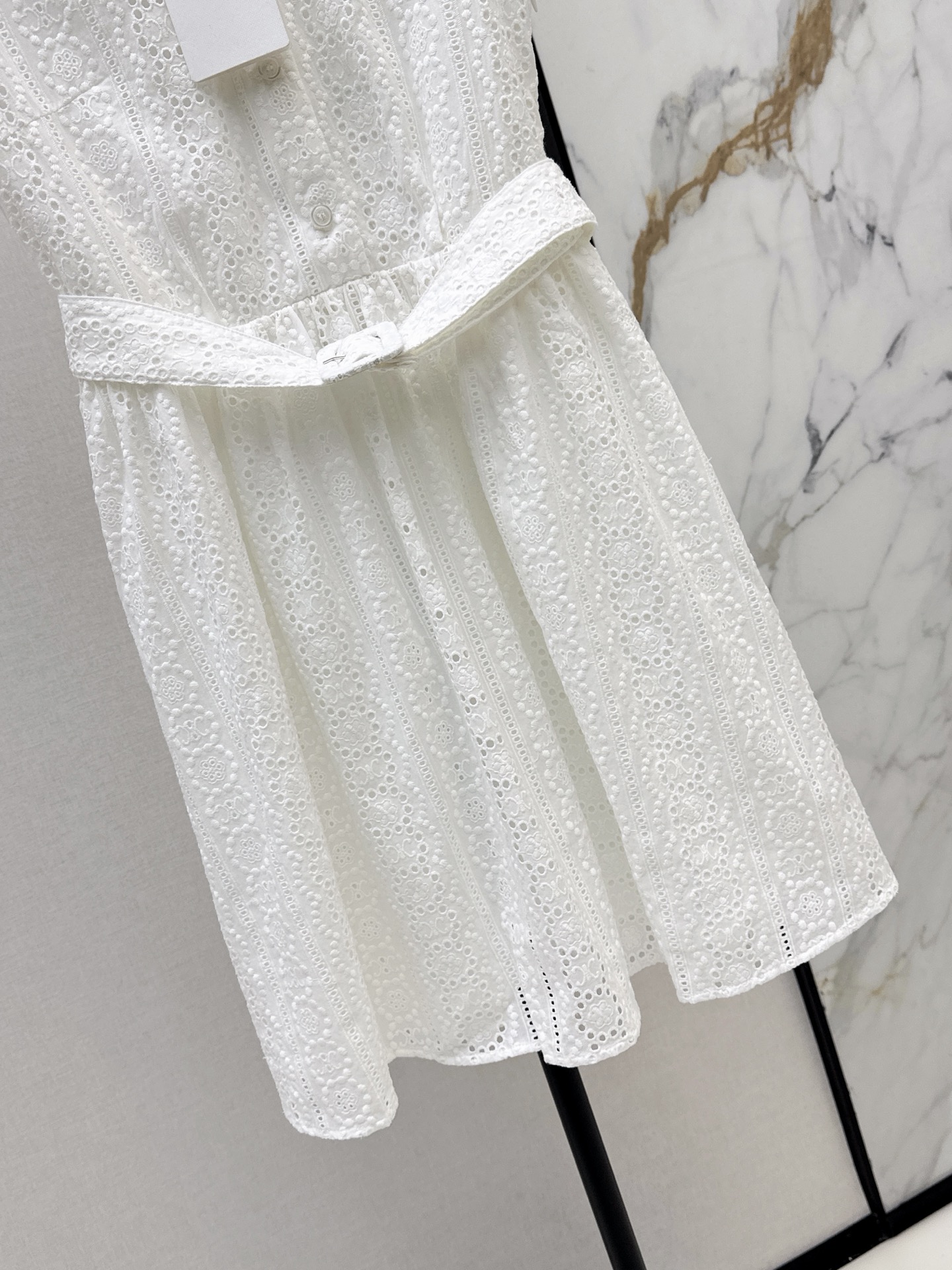 Celi 26ss hollowhollow shirt dress