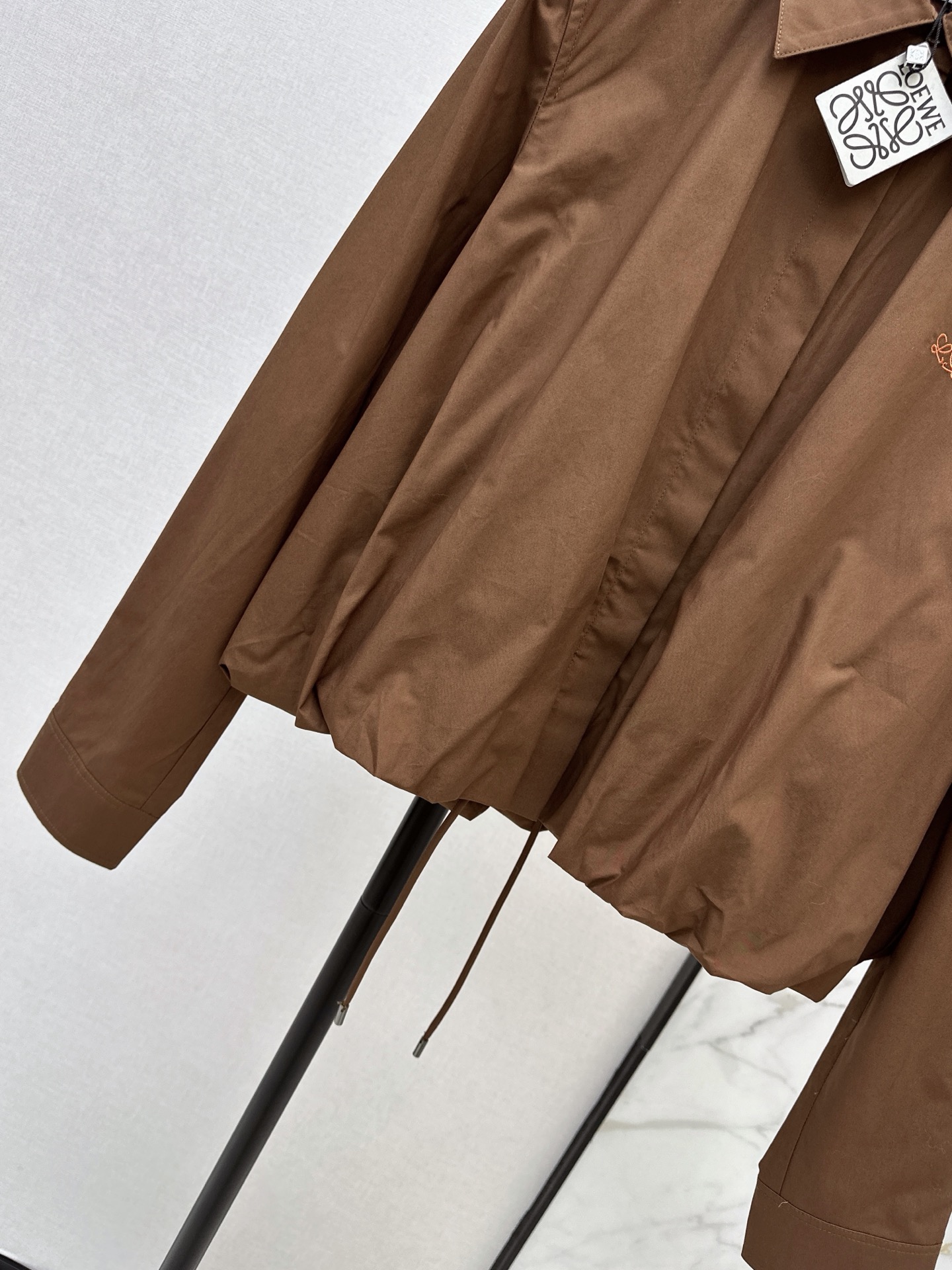 Loe 26fw drawstring shirt