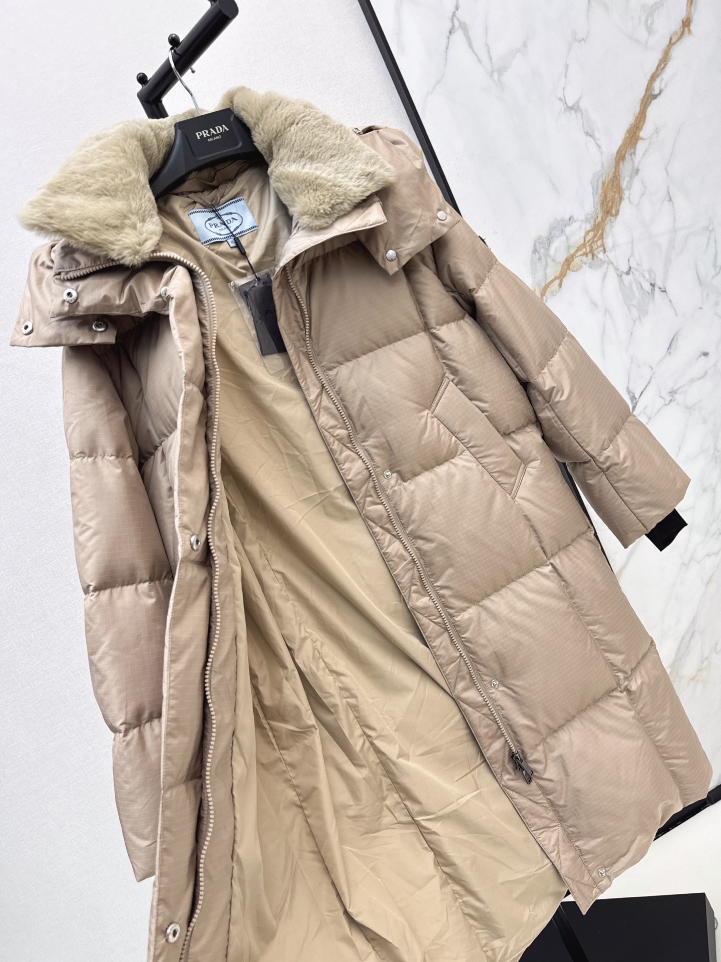 Pra 26fw hooded long down jacket