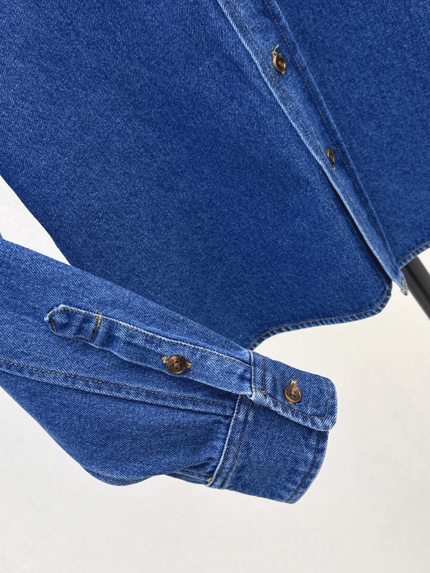 Loe 26fw denim shirt