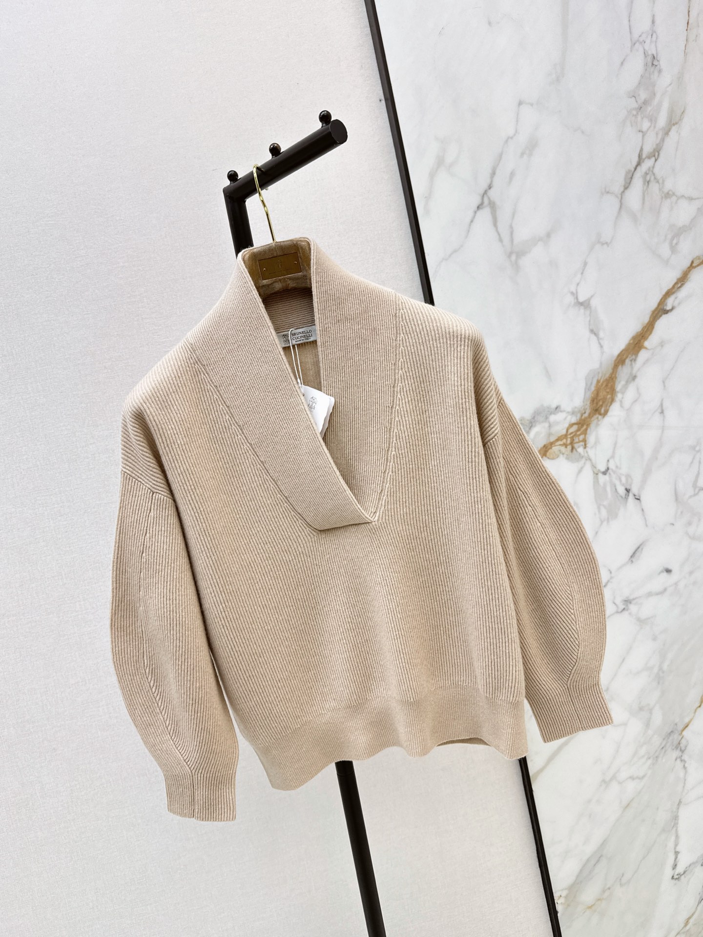 Brun 26fw cashmere sweater