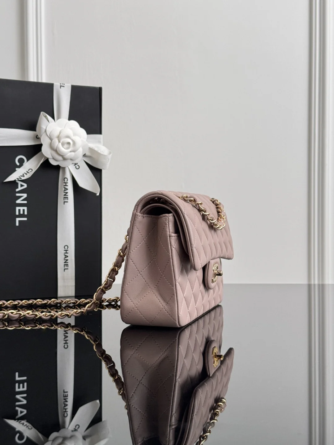 Chan cf23 chain shoulder bag