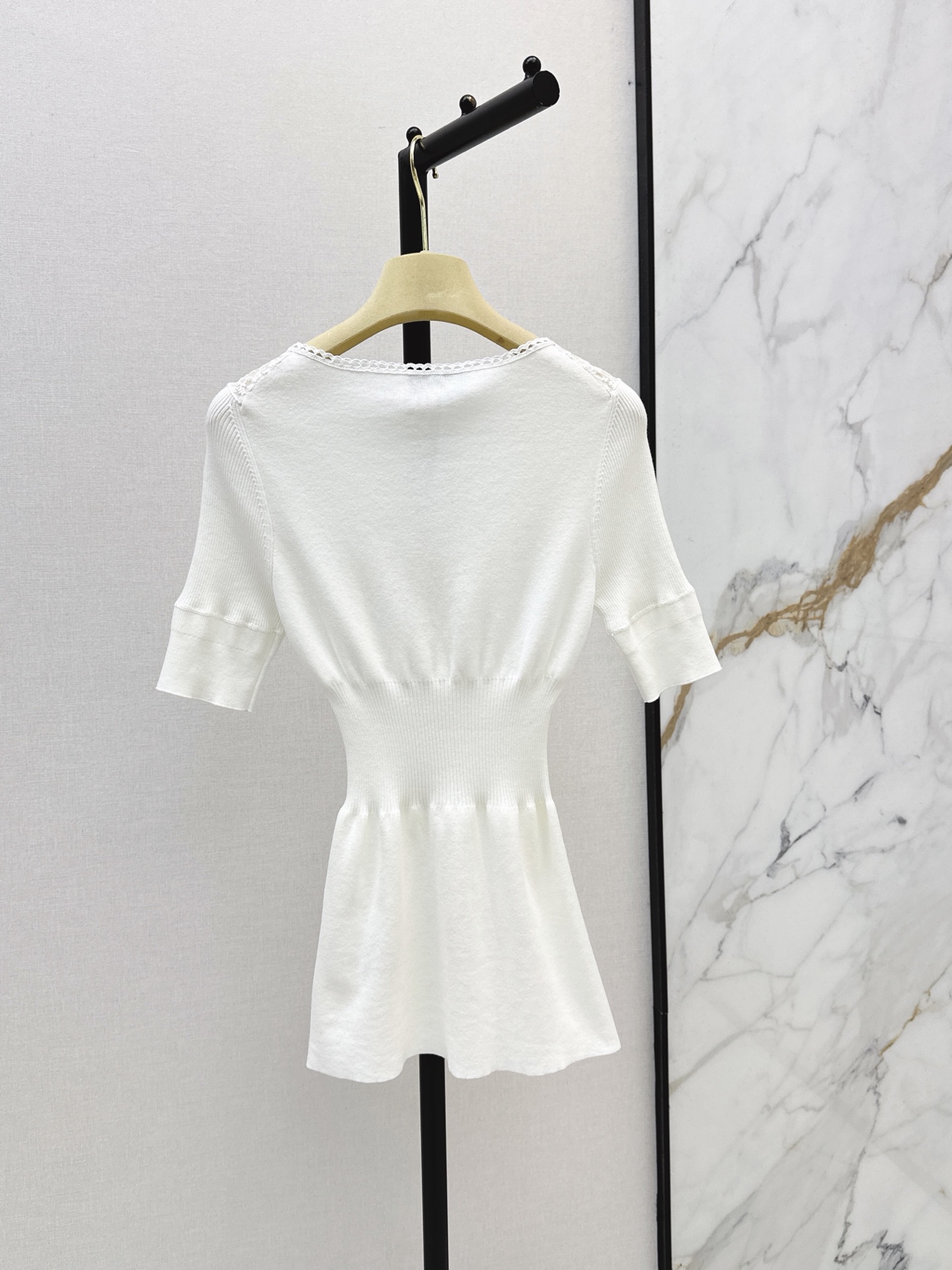 Miu 26fw lace trim knit top