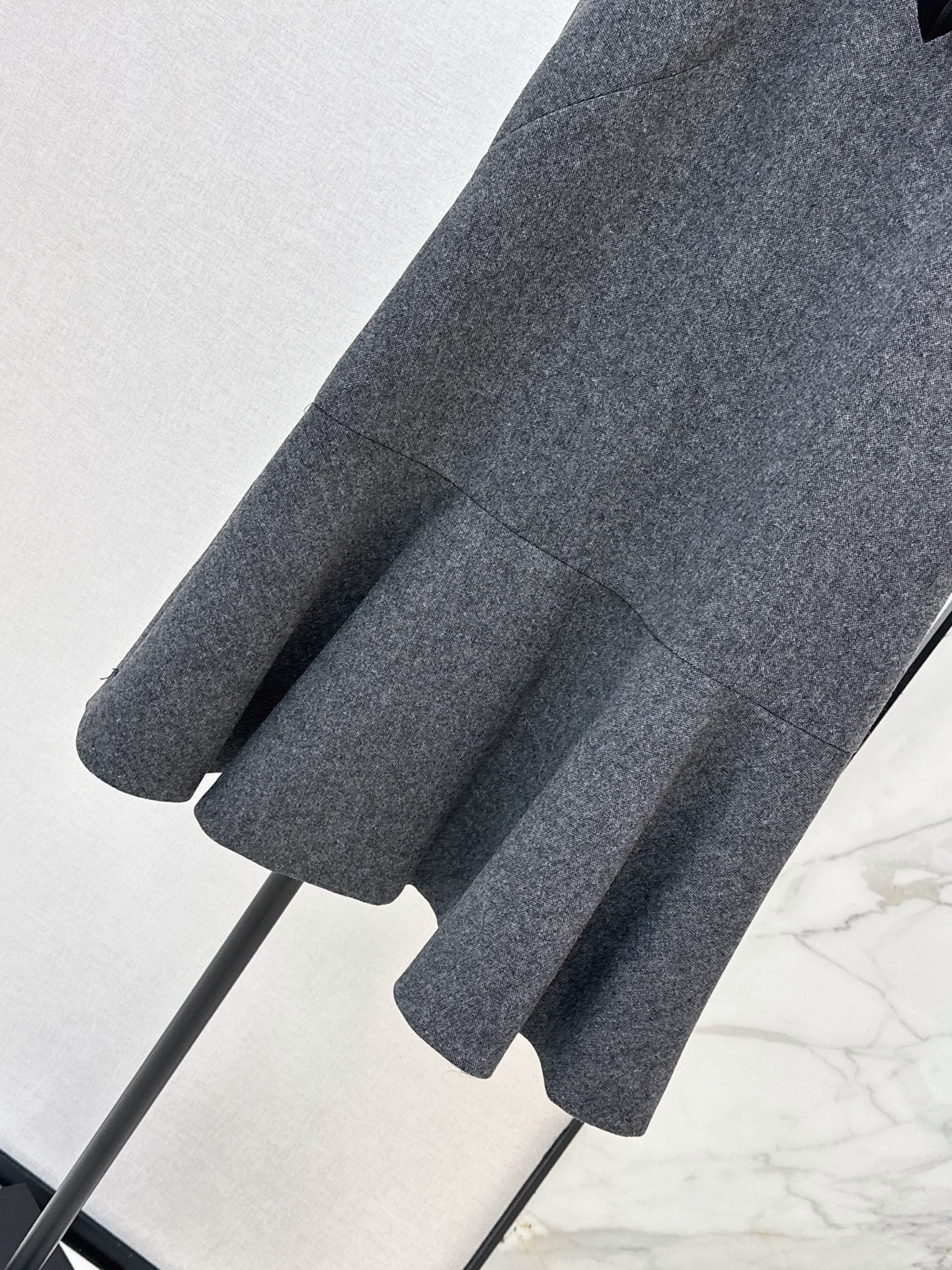 Brun 26fw sleeveless dress
