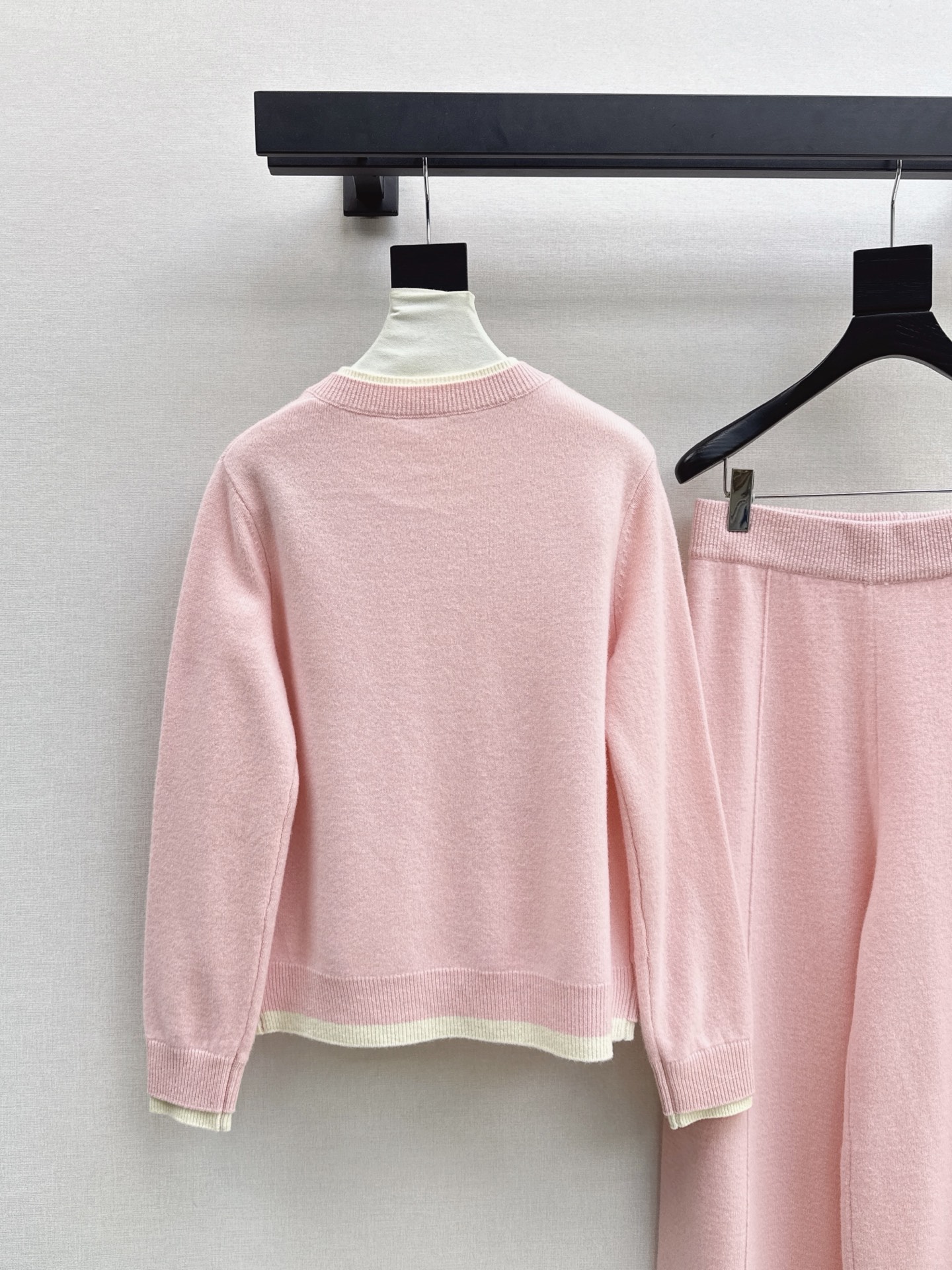 Max 26fw knit cardigan pants sets