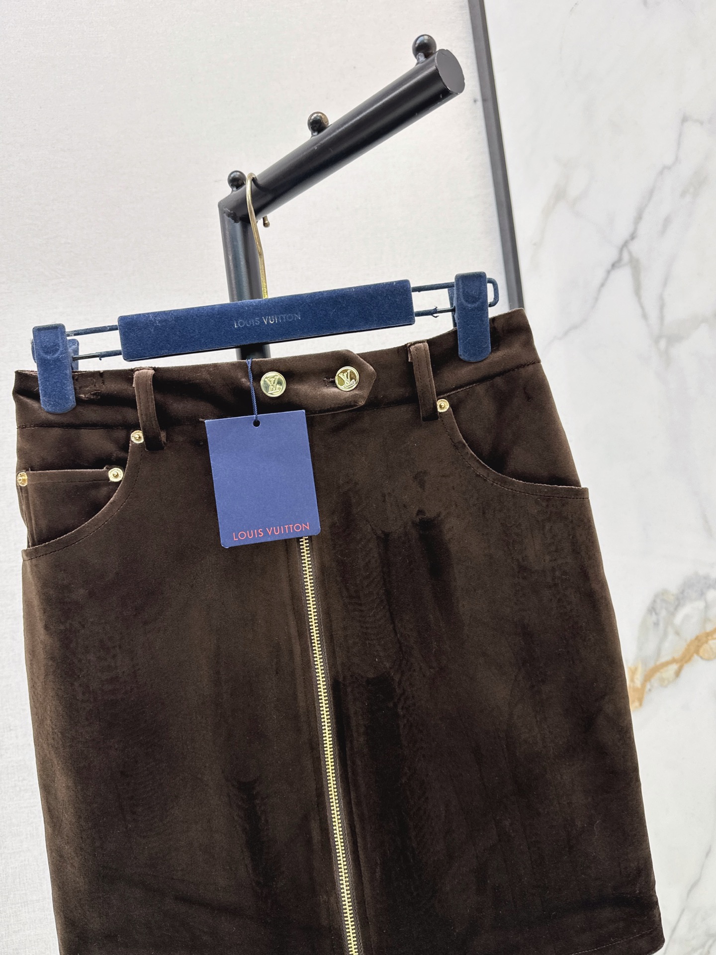 Loui 26fw zip-up skirt