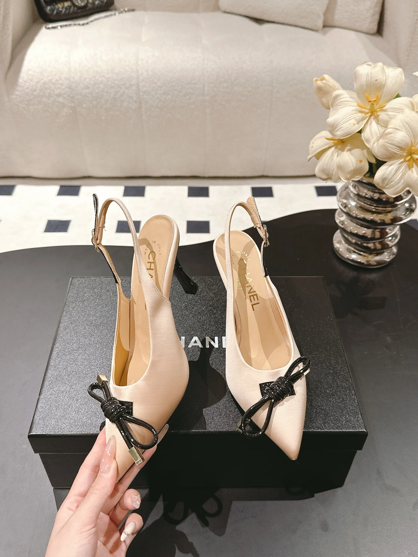 Chan 25fw slingback heels